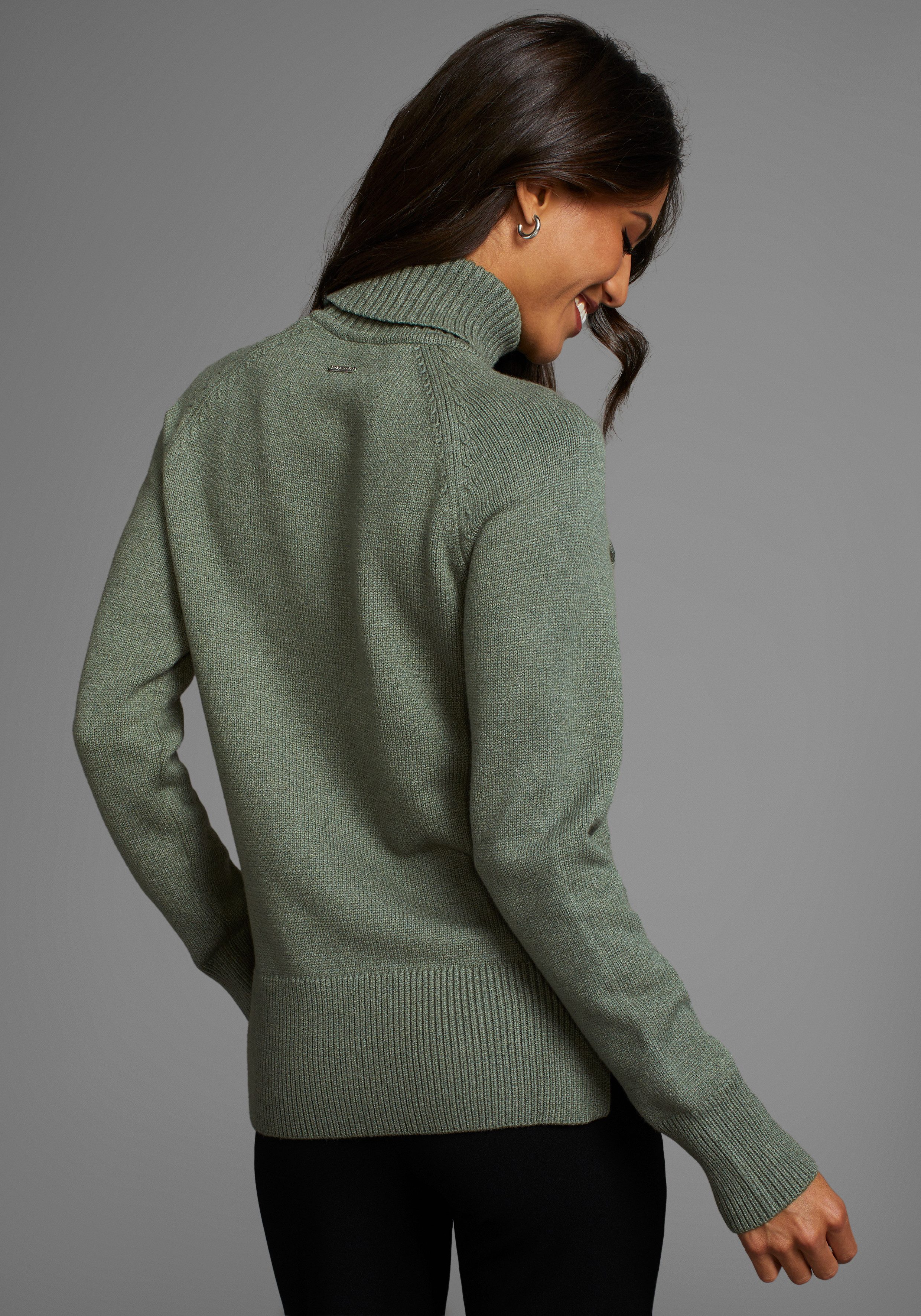 Laura Scott Coltrui met vlechtdetail