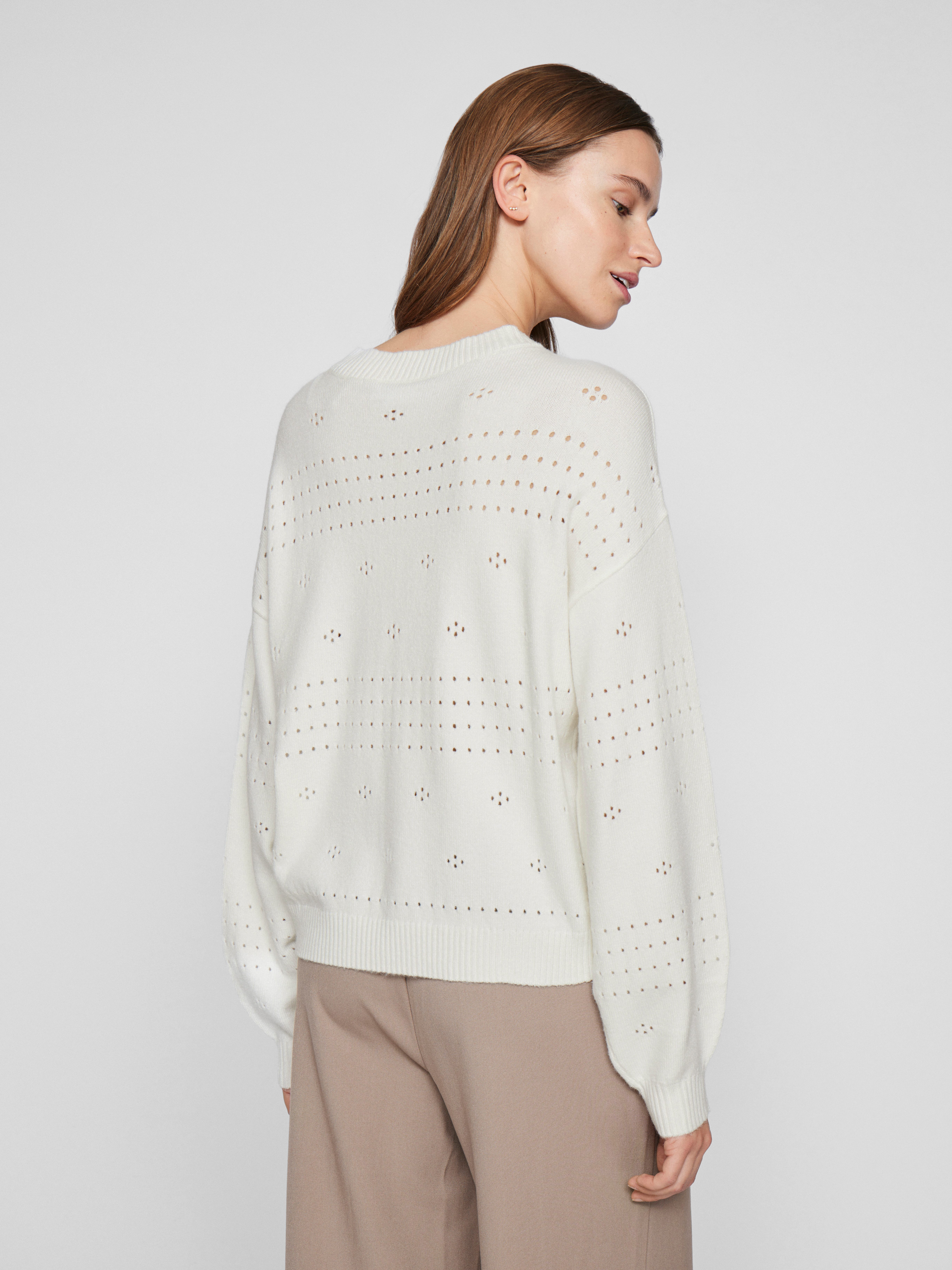 Vila Trui met ronde hals VIRIL L/S O-NECK POINTELLE KNIT TOP-NOOS