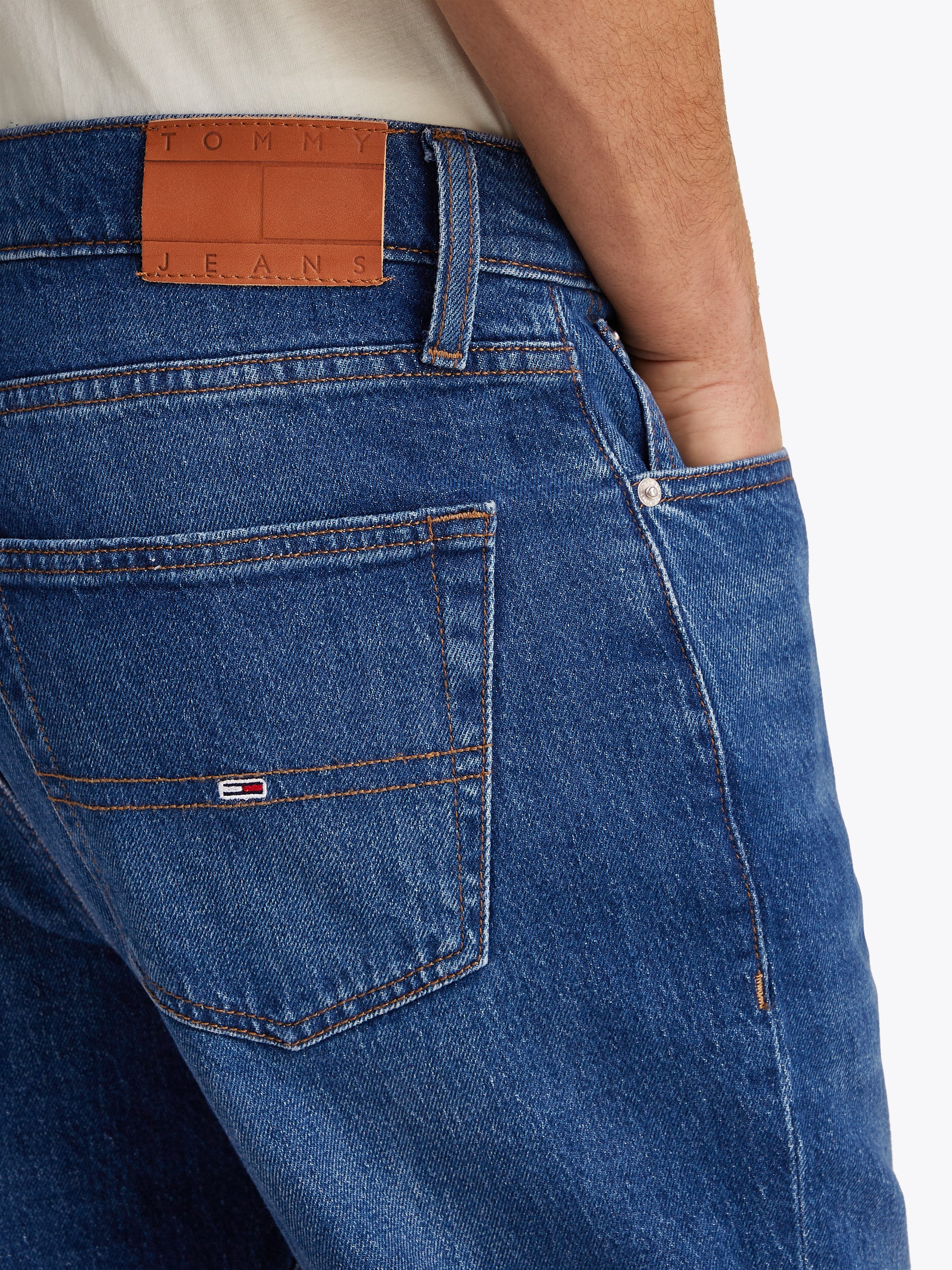 TOMMY JEANS Slim fit jeans RYAN SLIM STRAIGHT met gestempeld logo