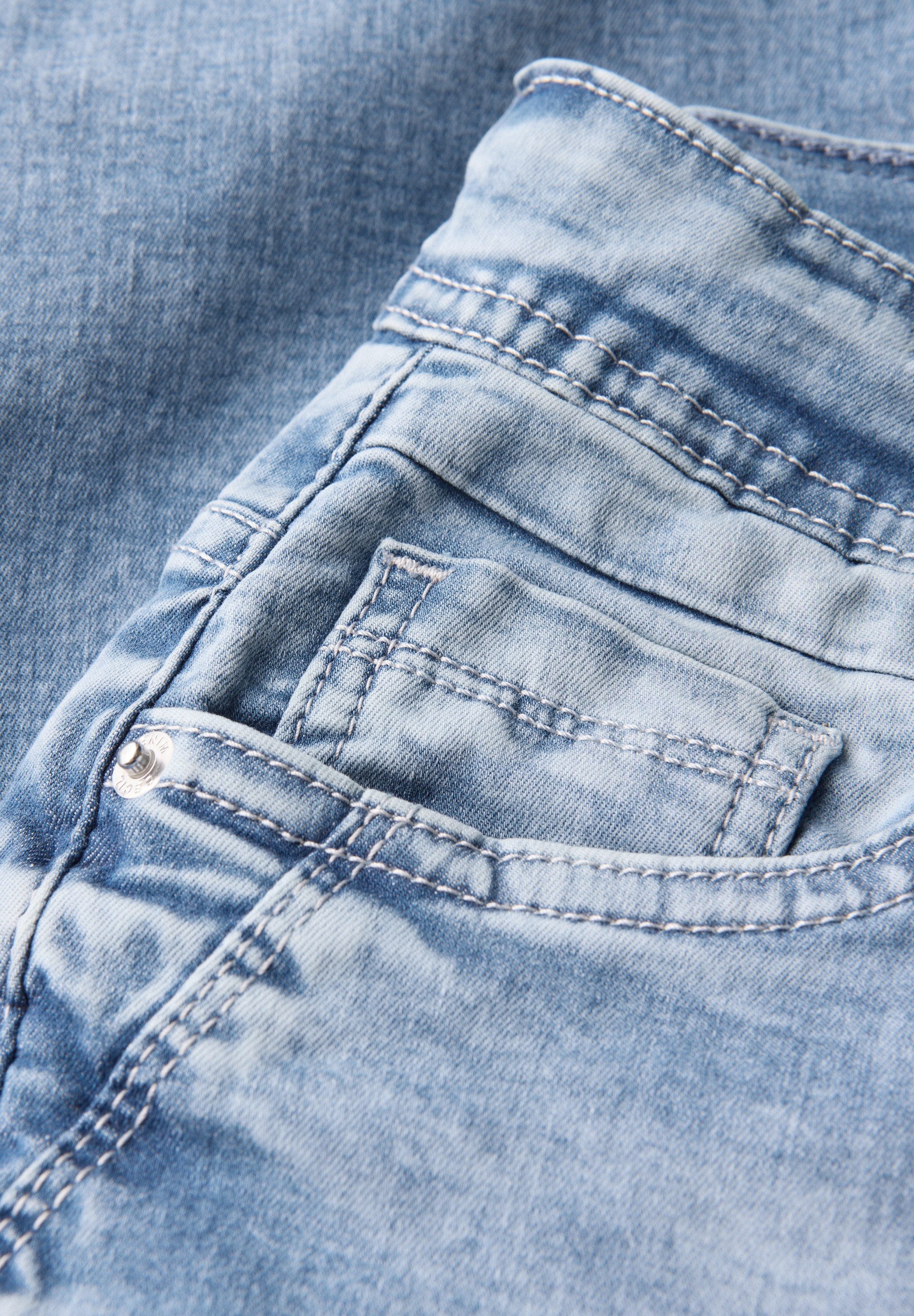 Cecil 5-pocket jeans Stijl Scarlett met turn-up detail
