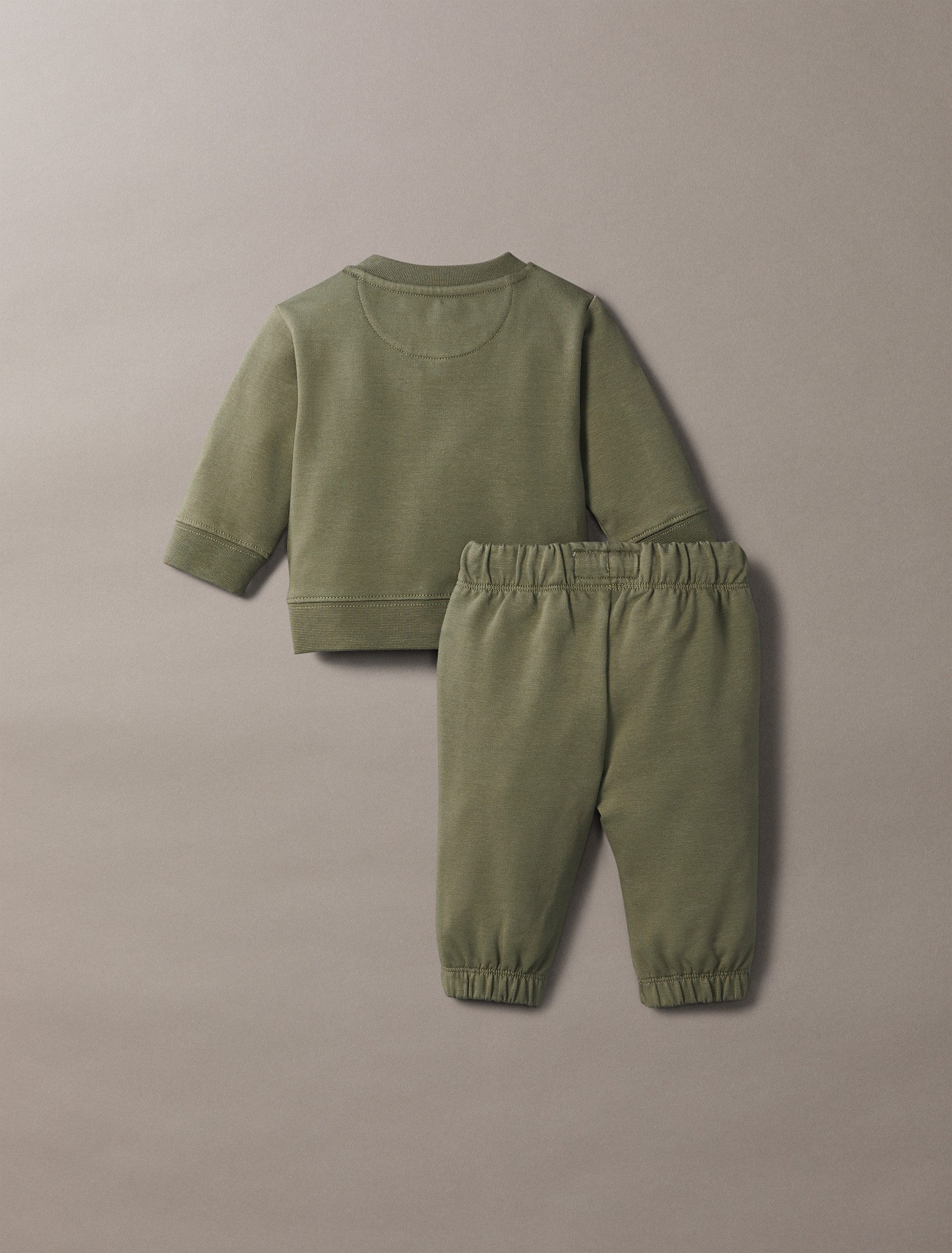 Calvin Klein Shirt broek MONOGRAM CN SWEATSHIRT SET voor baby’s tot 2 jaar, cadeau set (set, 2-delig)