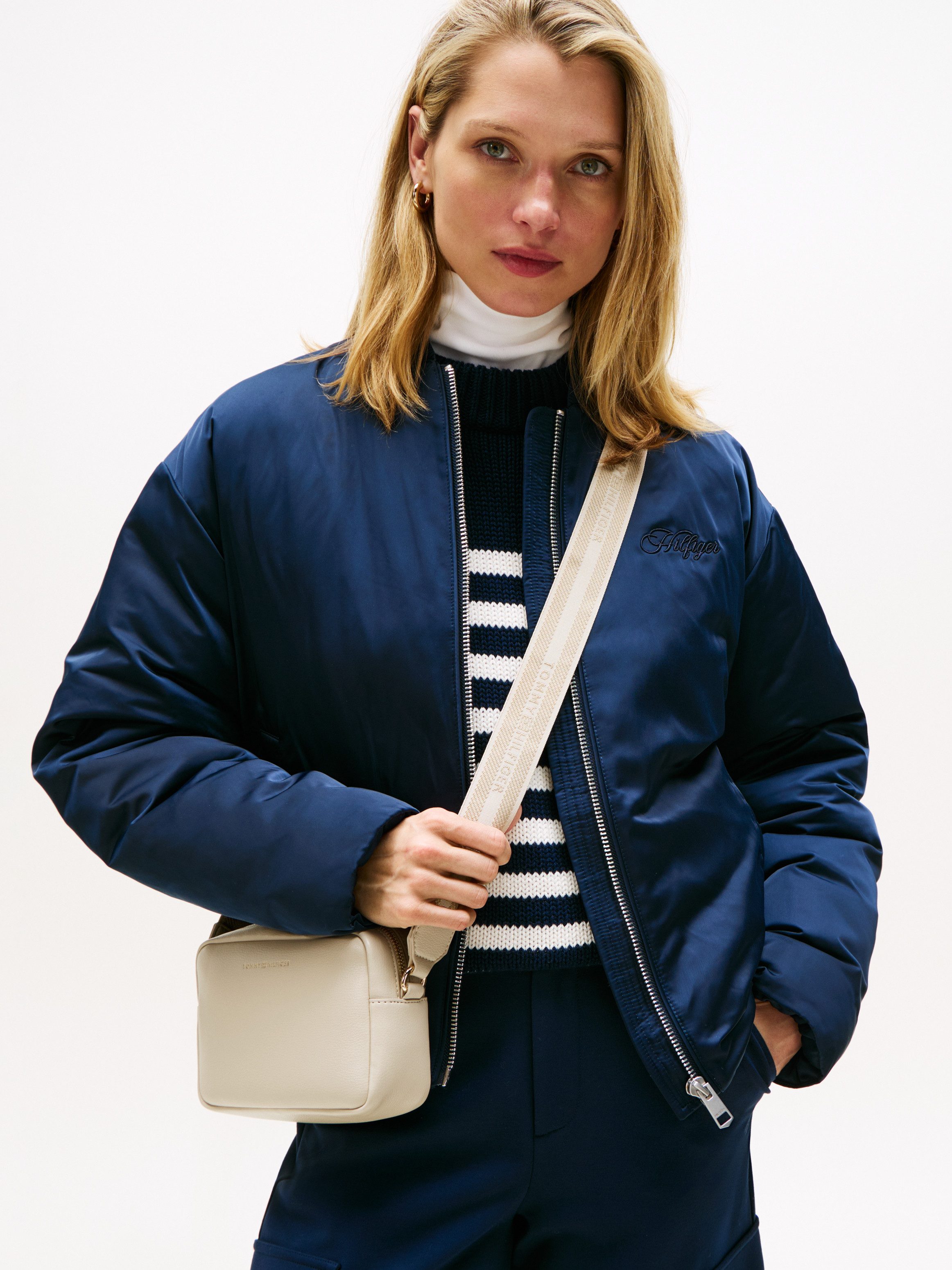 Tommy Hilfiger Minibag TH LOGOTAPE CAMERA BAG