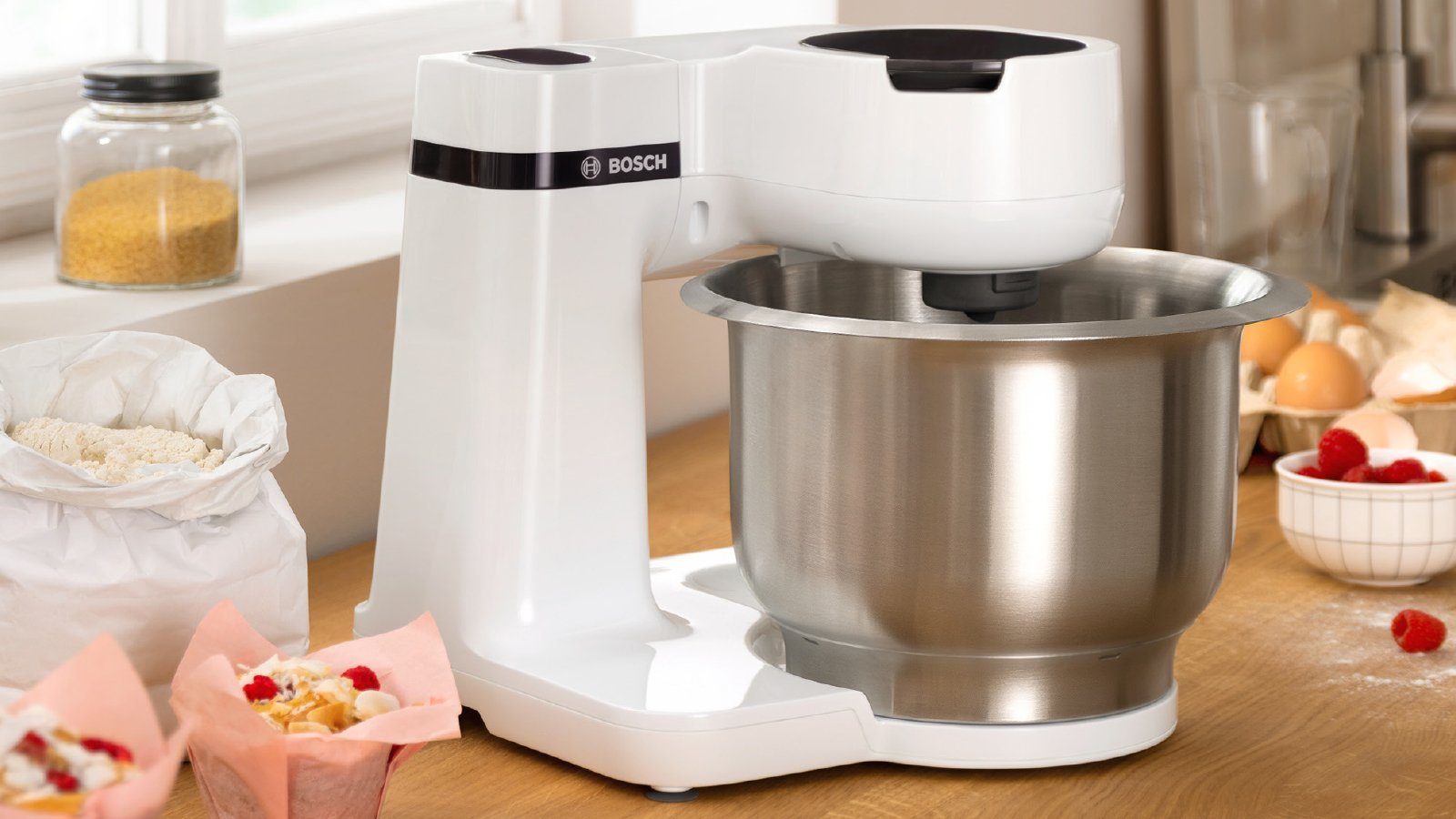 BOSCH Keukenmachine Serie 2 MUMS2EW01, roestvrijstalen kom, doorloopsnijder, deksel Planetair mengsysteem, kneedhaak/klopper/menghaak roestvrij staal, 4 niveaus, wit
