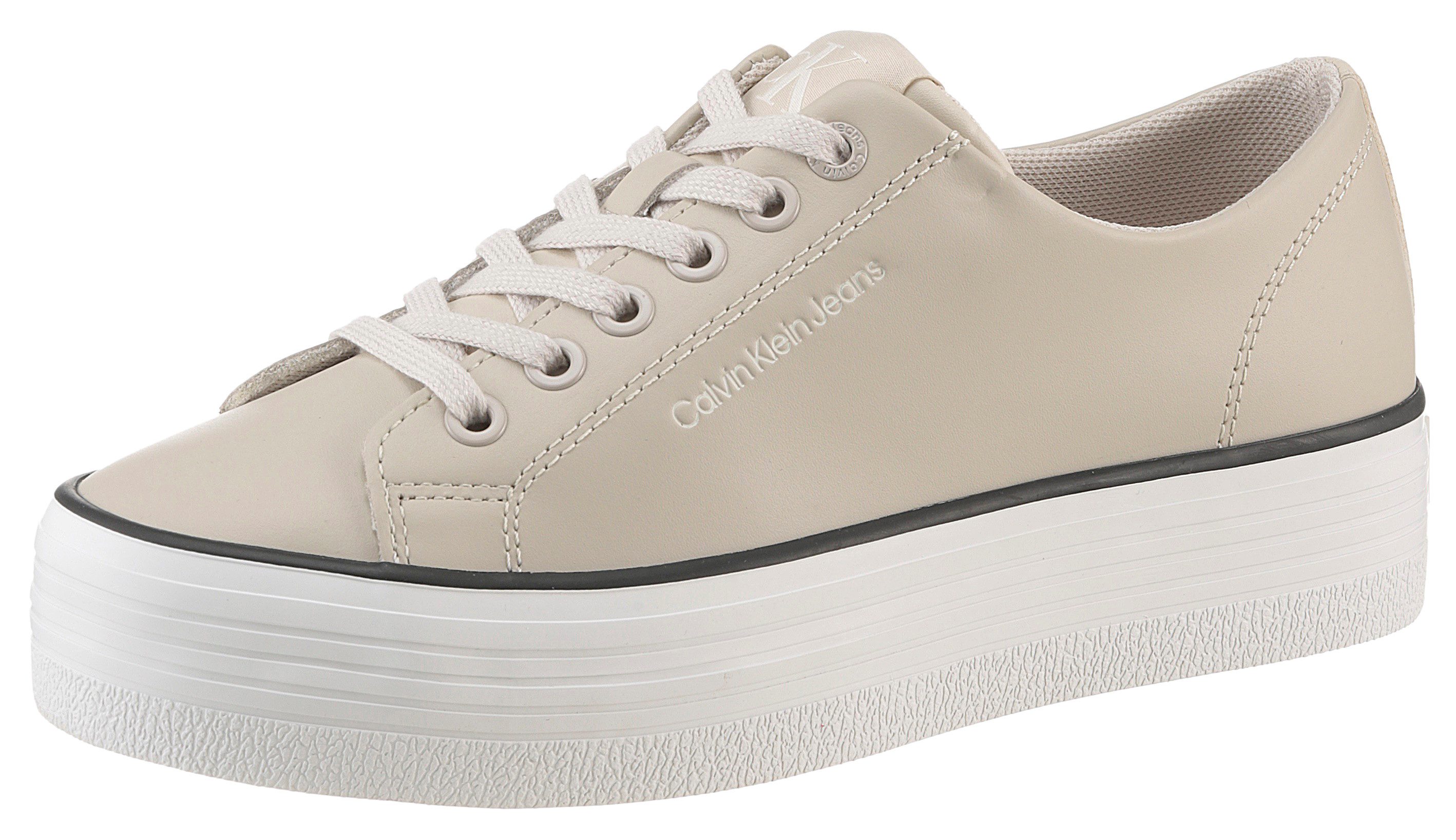 Calvin Klein Sneakers BOLD VULC FLATF LOW LTH IN halfschoen veterschoen freizeitschoen met ck-logo op de hak