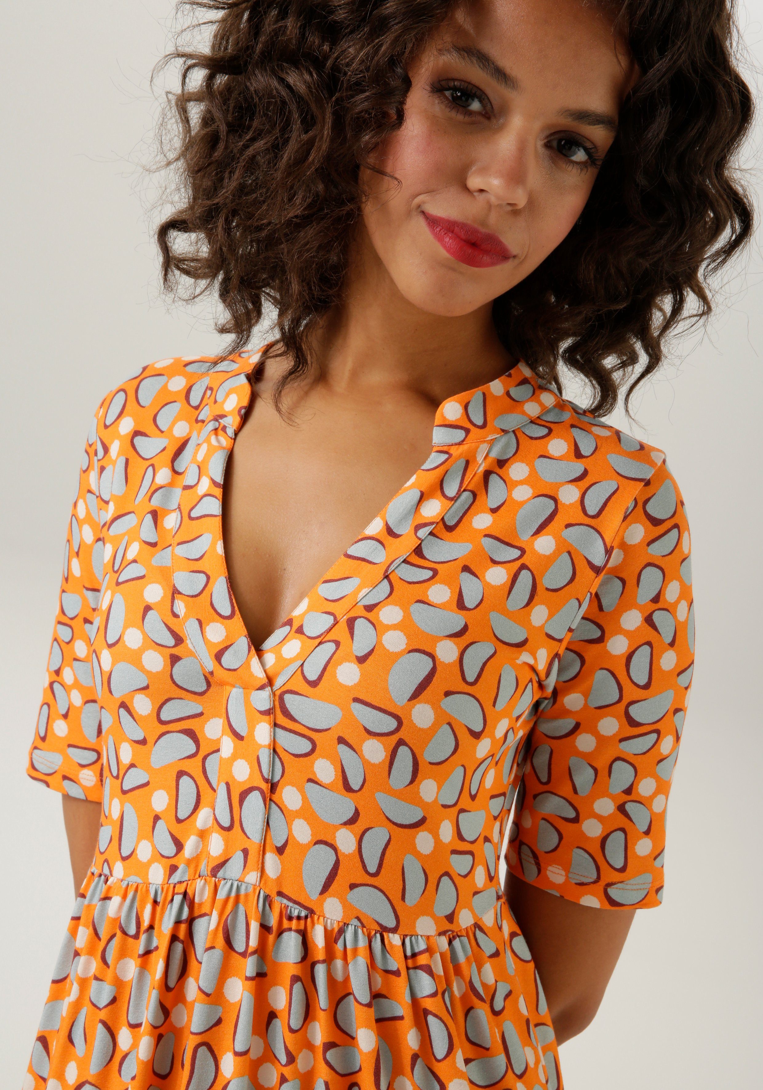 Aniston CASUAL Zomerjurk met extravagante, grafische print