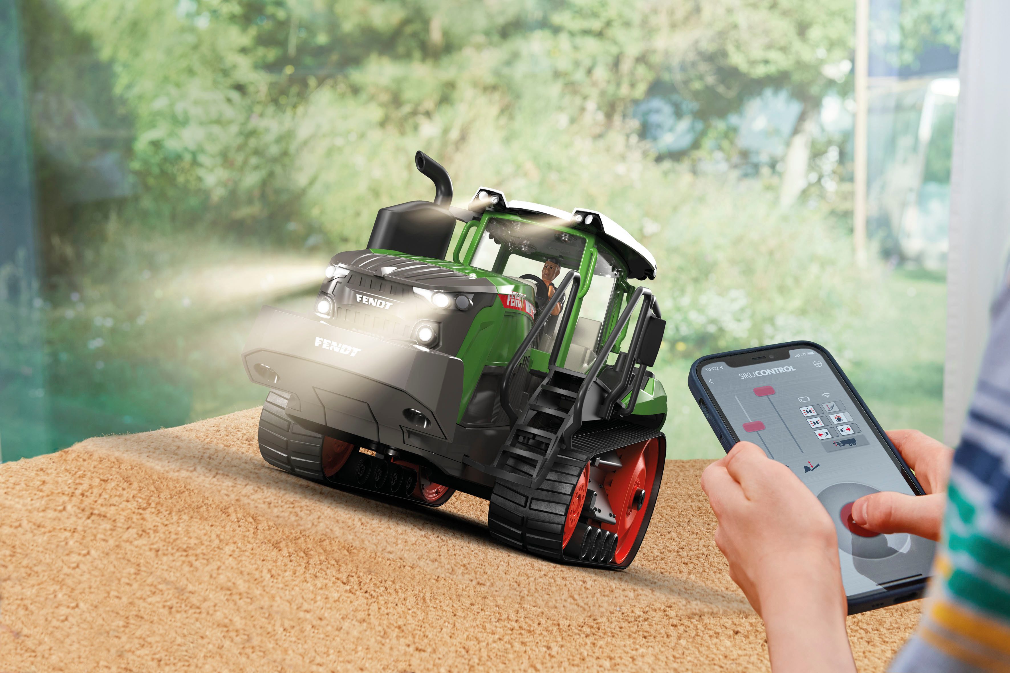 Siku RC-tractor Siku control, RC Fendt 1167 vario MT (6790) met licht en andere functies, made in europe
