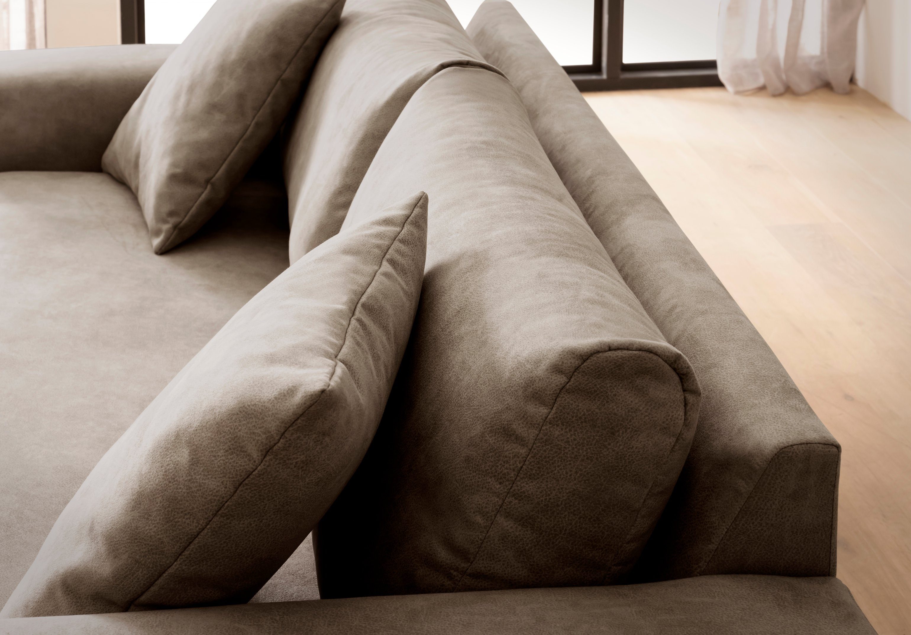 andas 3-zitsbank SLEETLAND XXL in fluweel of vintage lederlook
