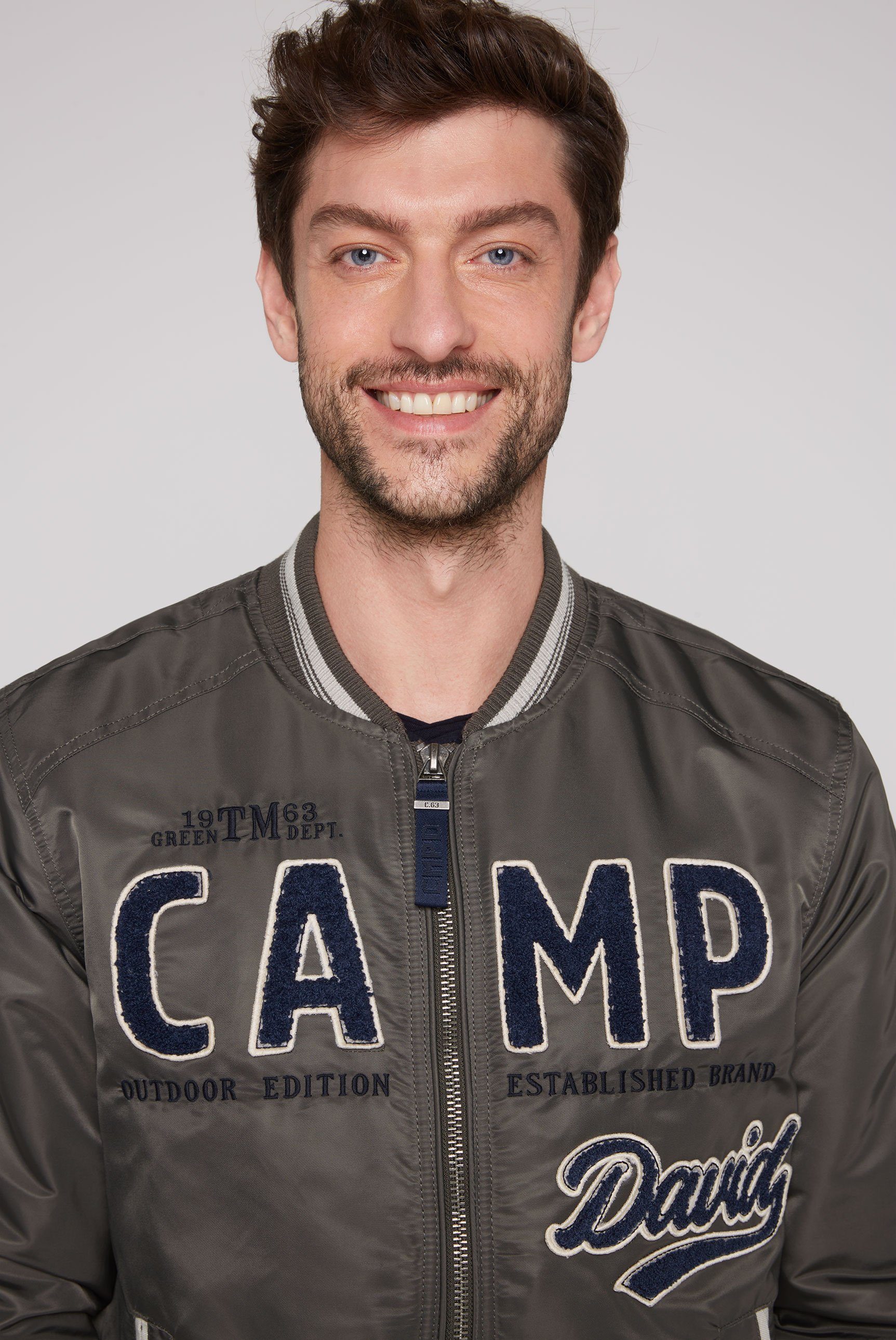 CAMP DAVID Blouson met groot frotté-logo