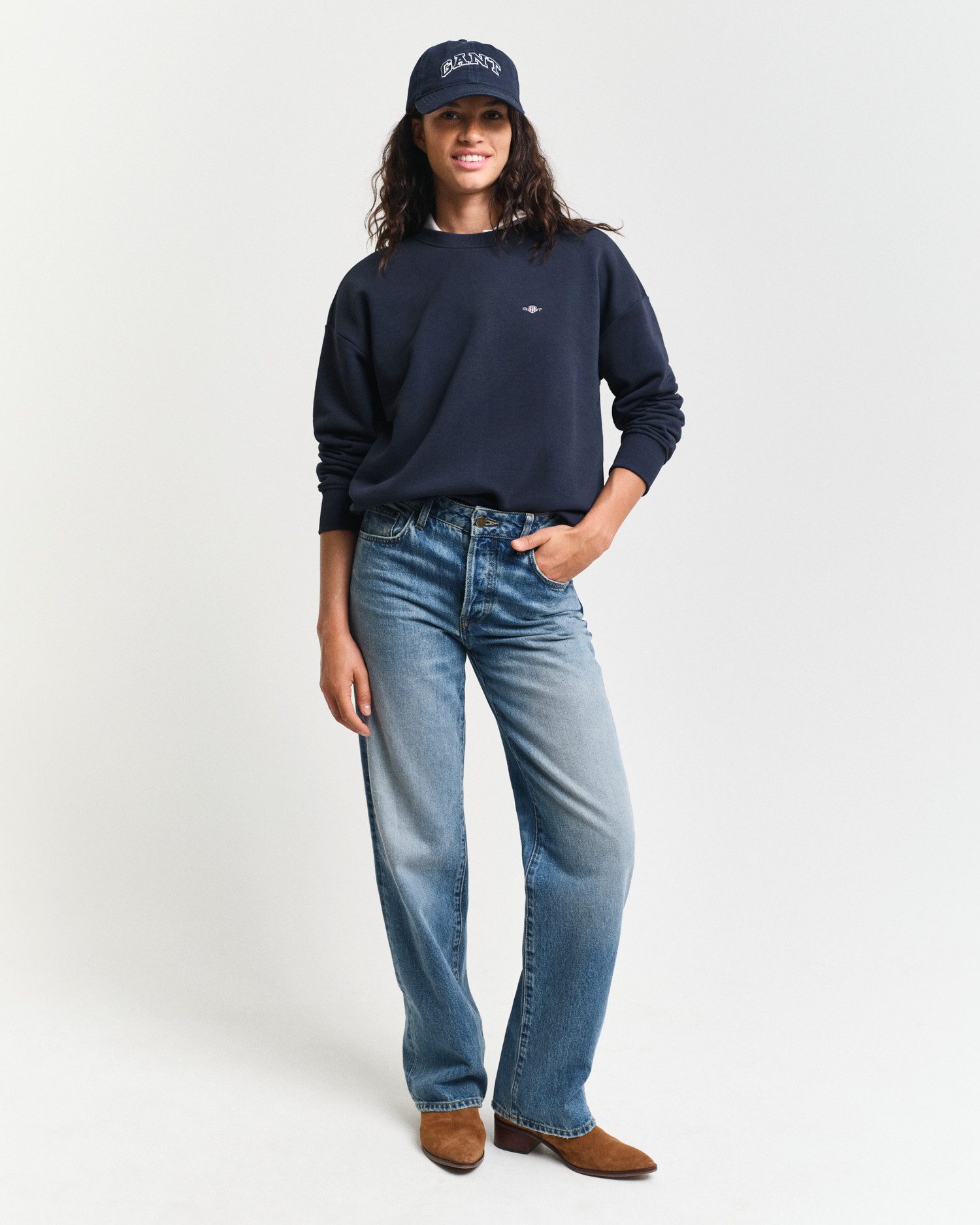 Gant Sweatshirt SHIELD C-NECK SWEAT Grafische GANT-borduursel op de borst