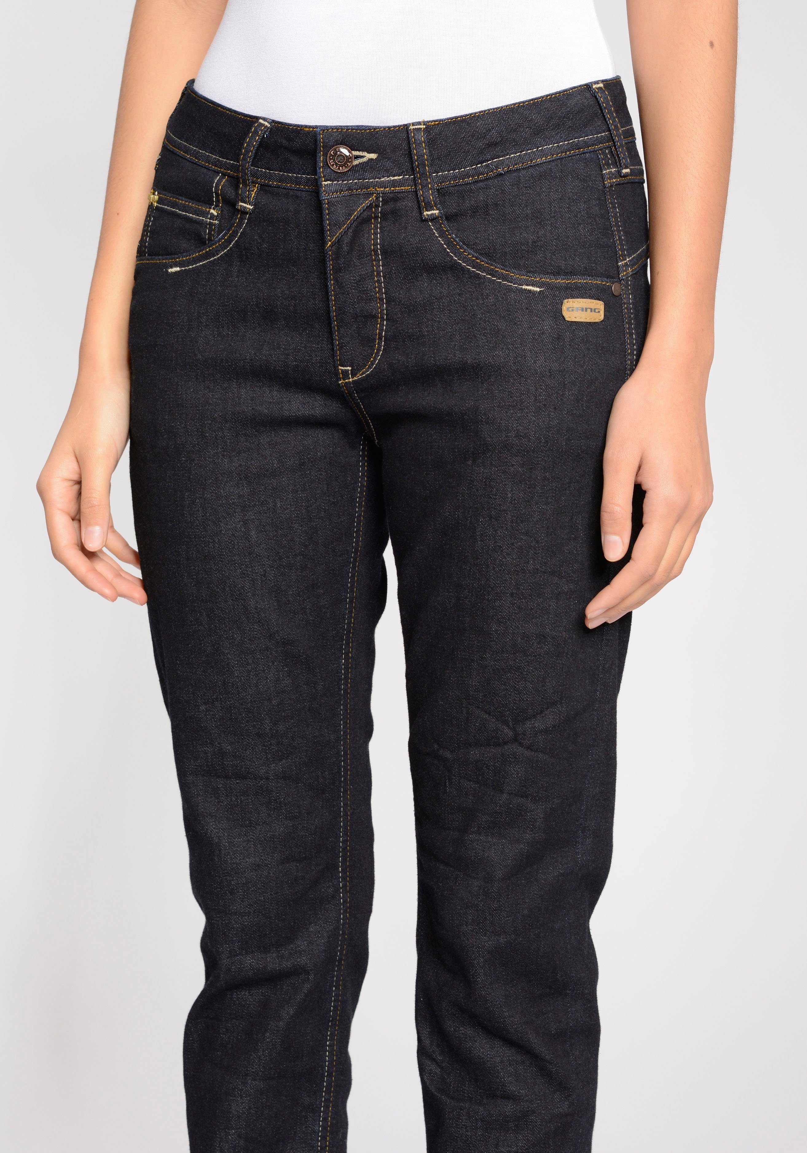 GANG Relax fit jeans 94AMELIE met used-effecten