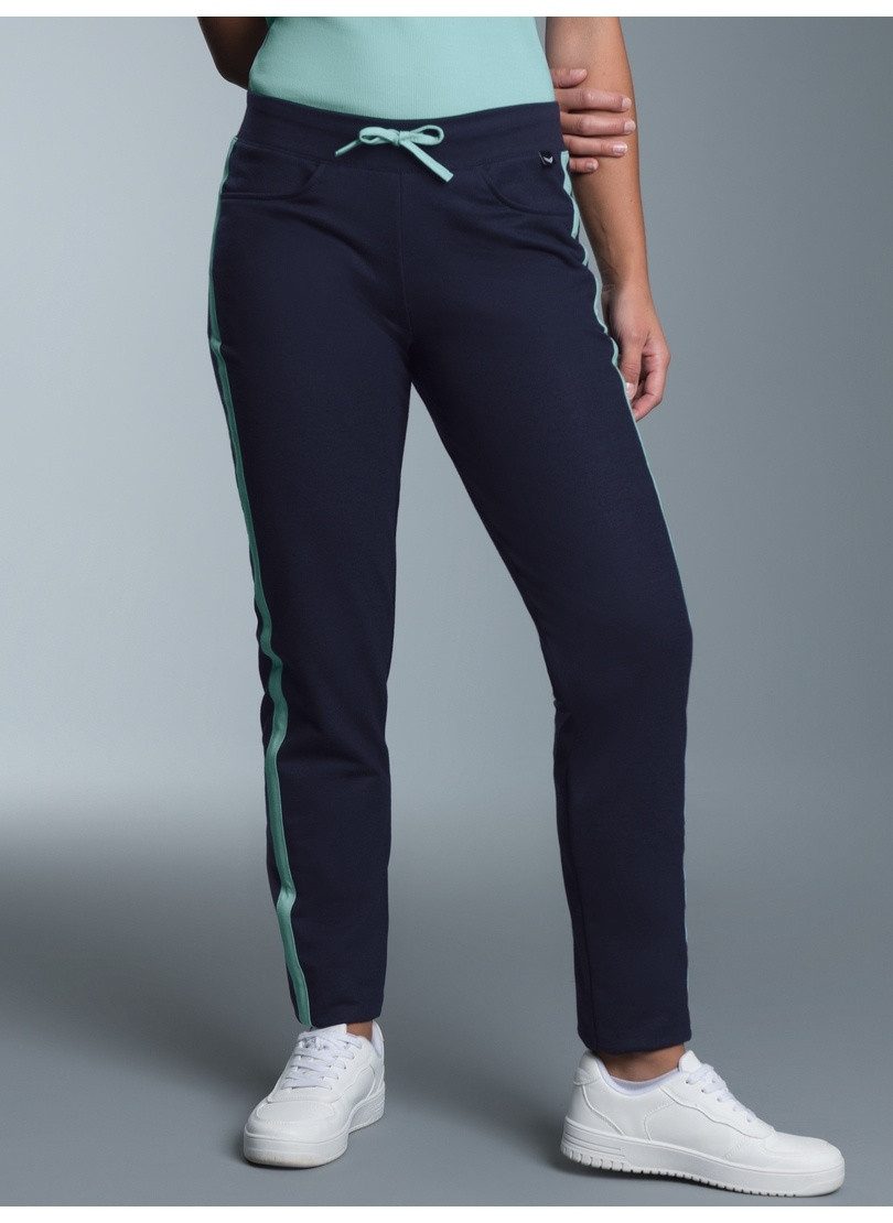 Trigema Jerseybroek TRIGEMA joggingbroek met contrasterende accenten (1-delig)