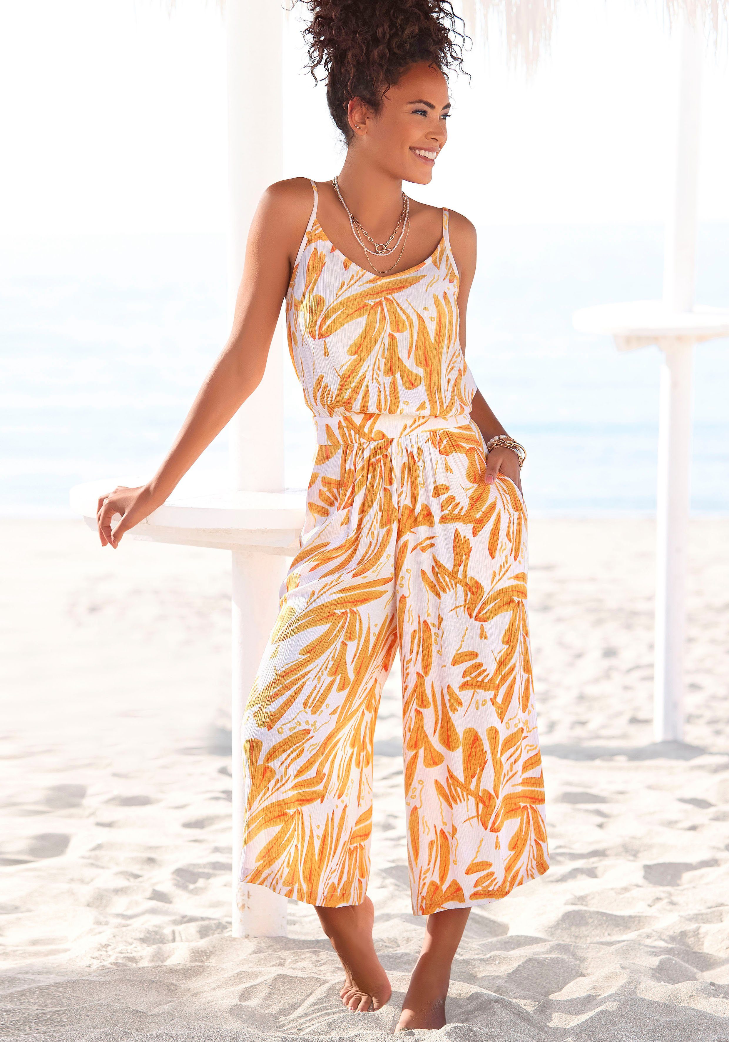 s.Oliver RED LABEL Beachwear Jumpsuit in culotte-stijl met alloverprint, zomerse jumpsuit met extra wijde pijpen