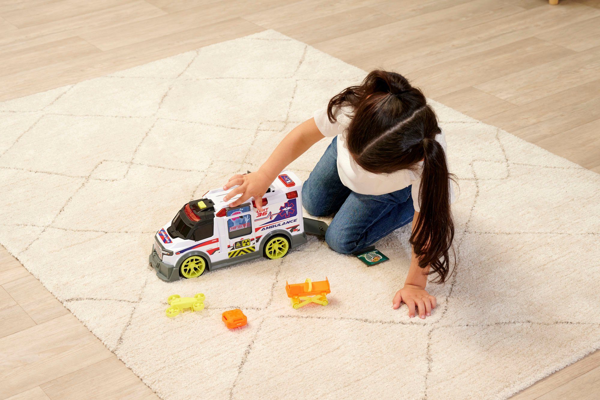 Dickie Toys Speelgoed-ambulance Ambulance met licht en geluid