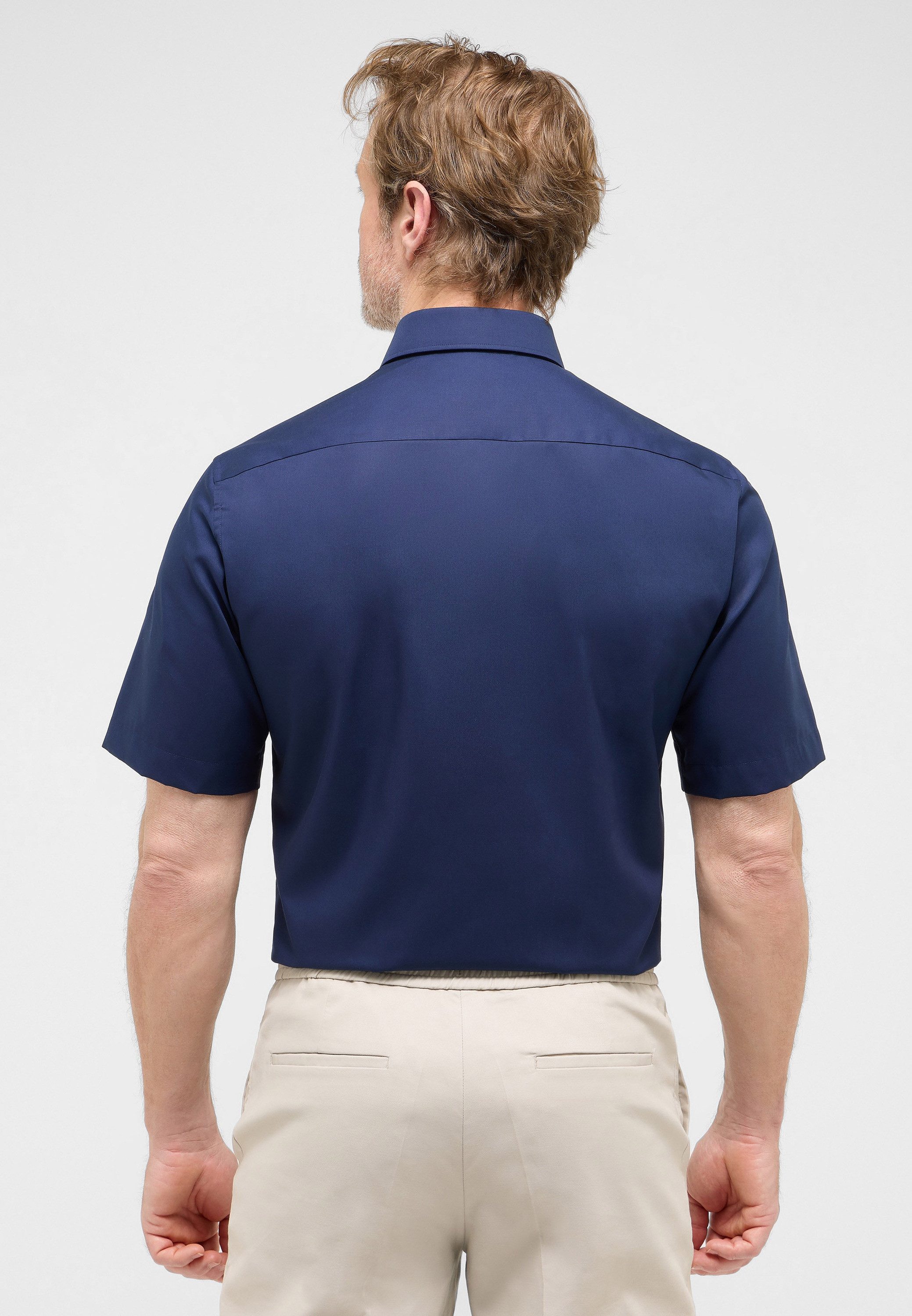 Eterna Overhemd met korte mouwen MODERN FIT NON IRON (strijkvrij)