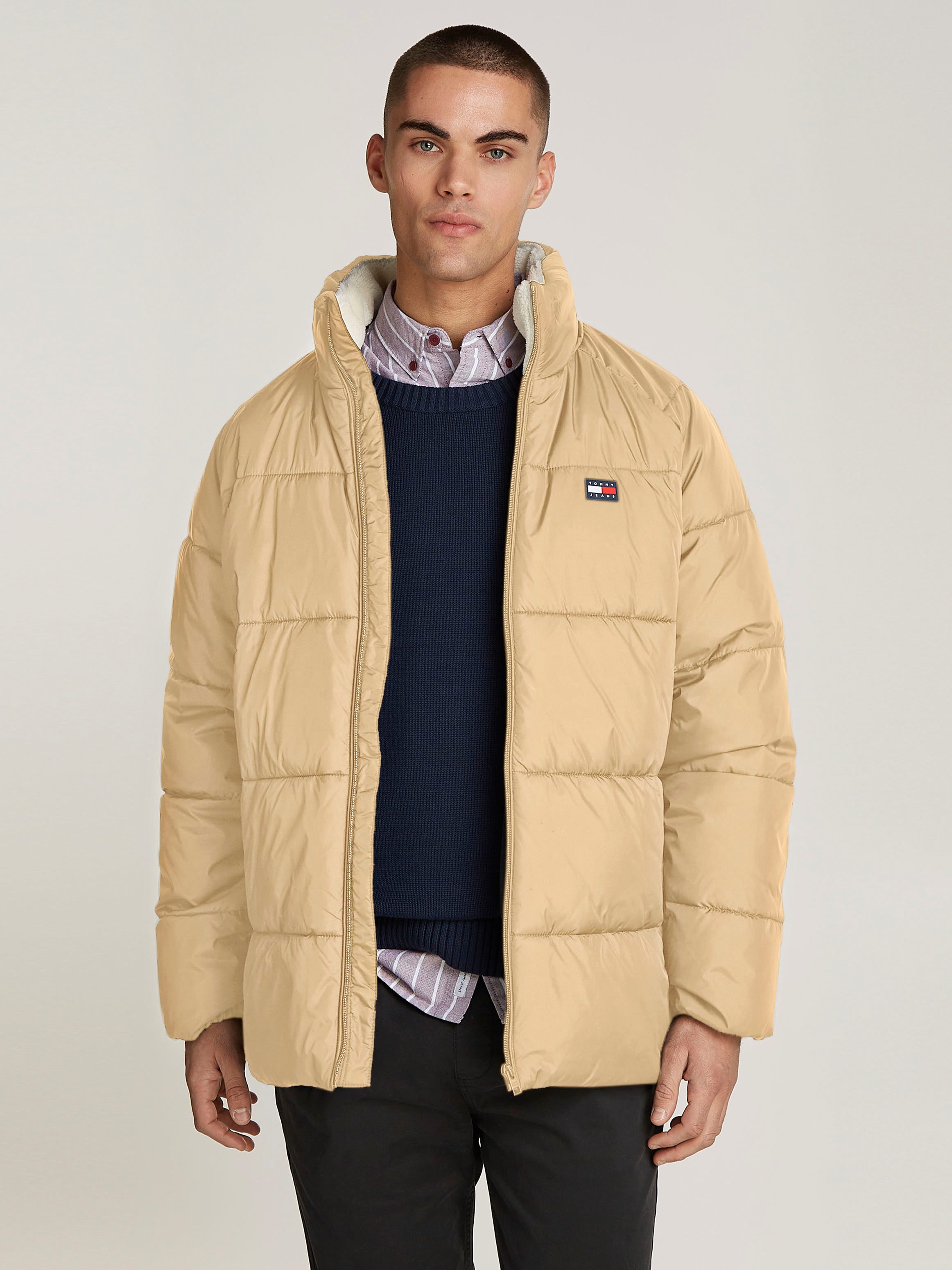 TOMMY JEANS Gewatteerde jas TJM POLY PUFFER EXT Winterjas met staande kraag gevoerd teddy binnenzakken