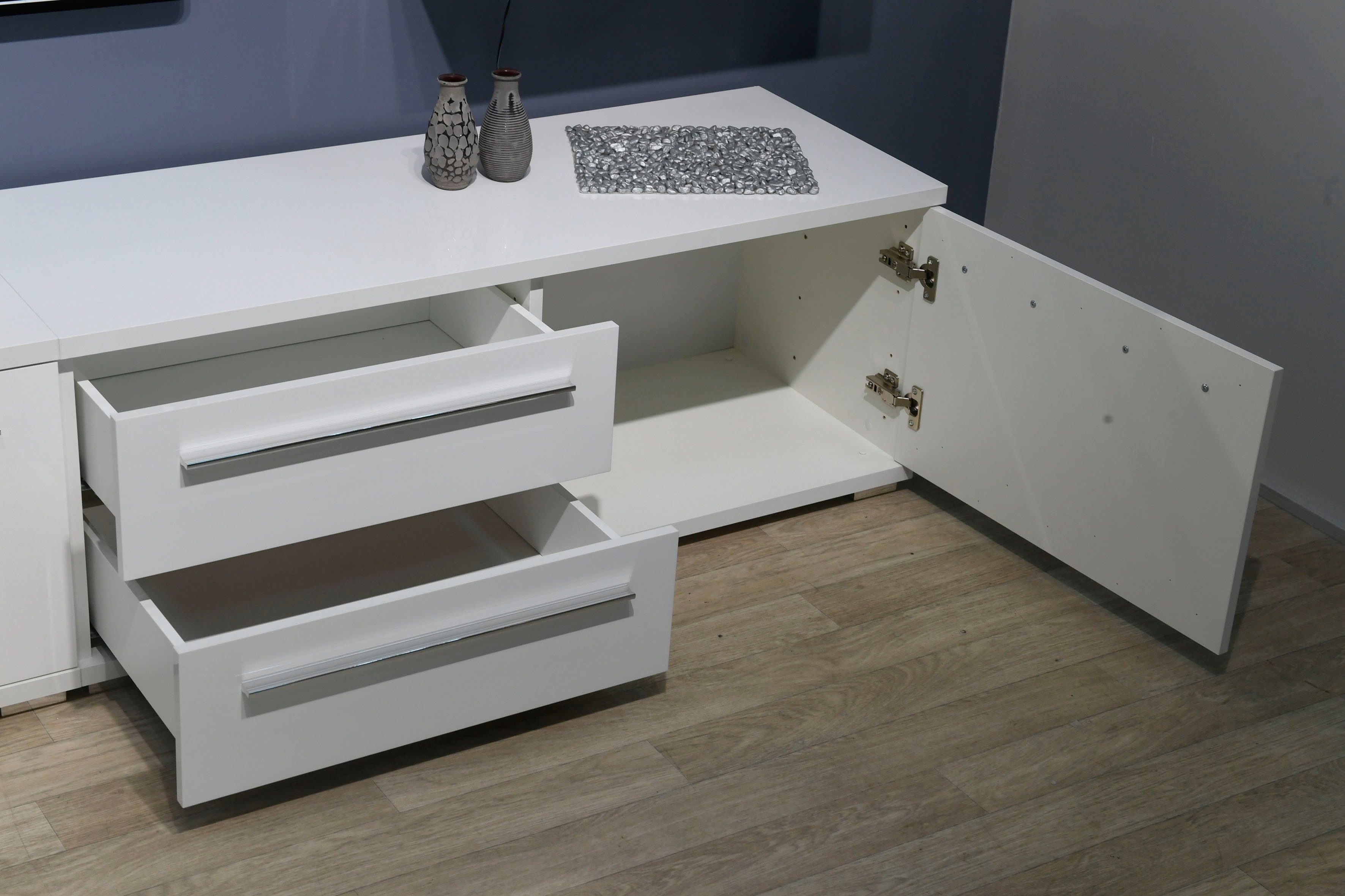 Places of Style Tv-meubel Piano UV gelakt, met soft close-functie lowboards maat 150x45,2x46,2 cm wit