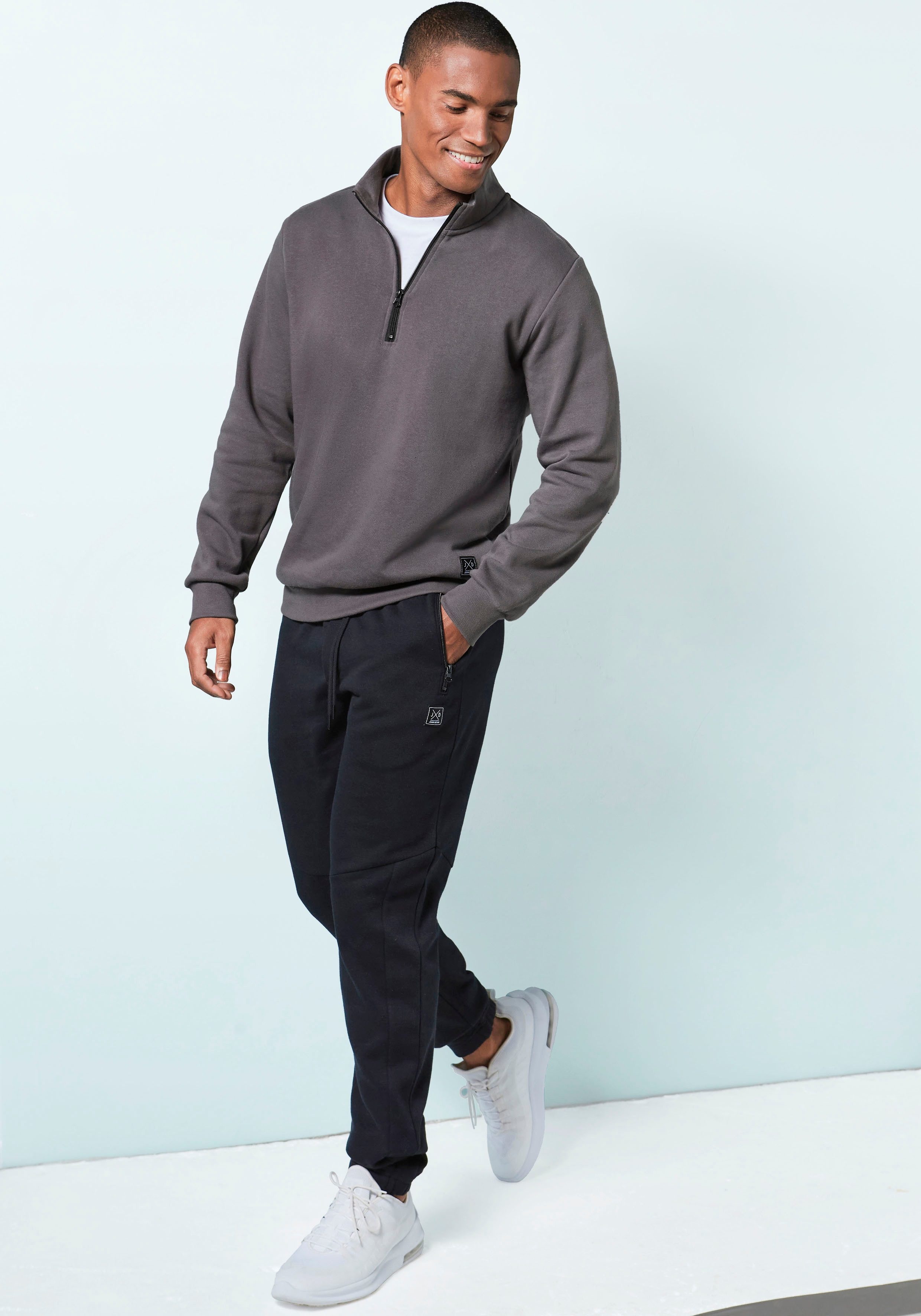 John Devin Sweatbroek Joggingbroek met zijzakken en bindband van katoenmix