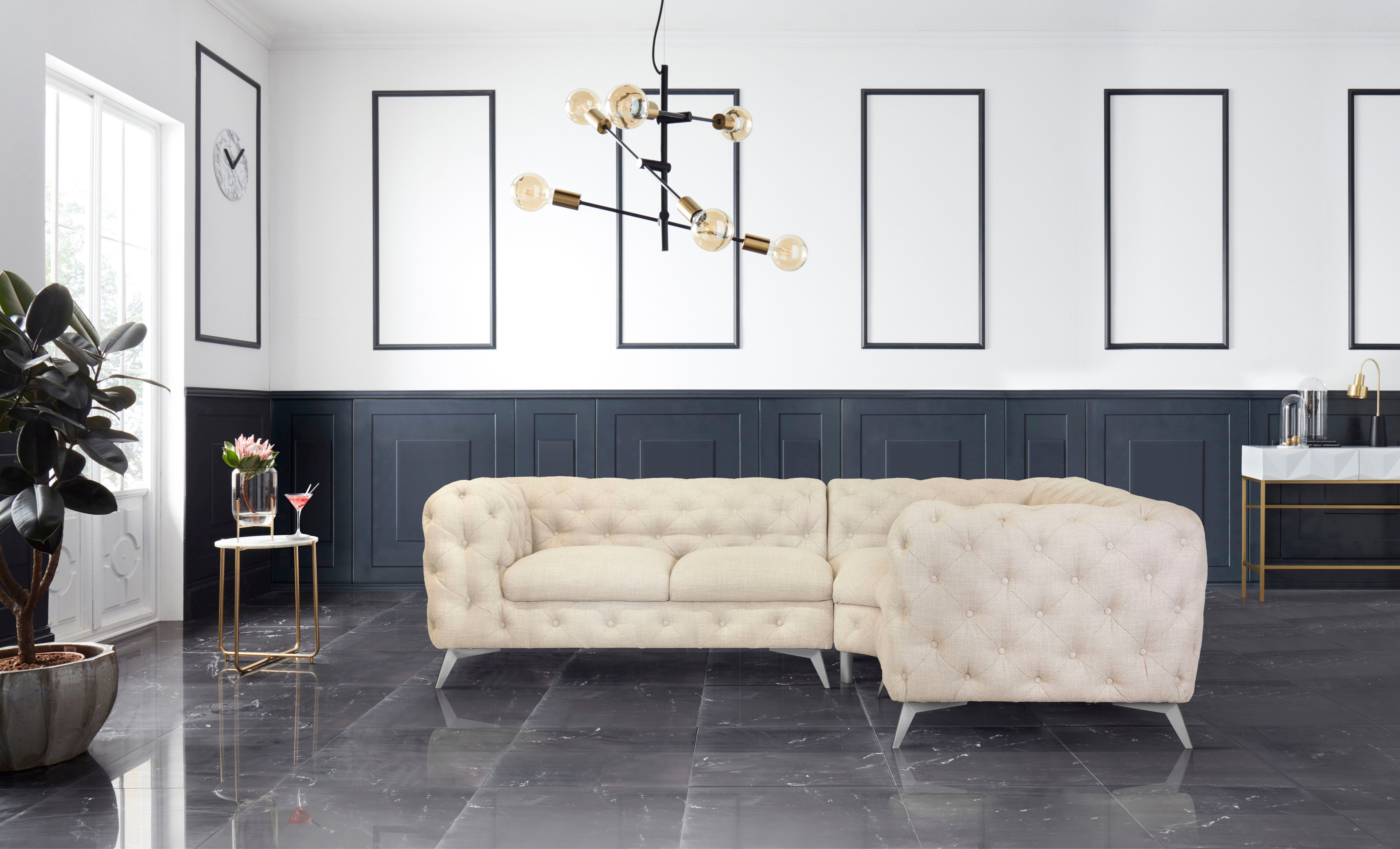Leonique Chesterfield-bank Glynis L-vorm luxueuze capitonnage, moderne chesterfield look, kleur van de poten ter keuze