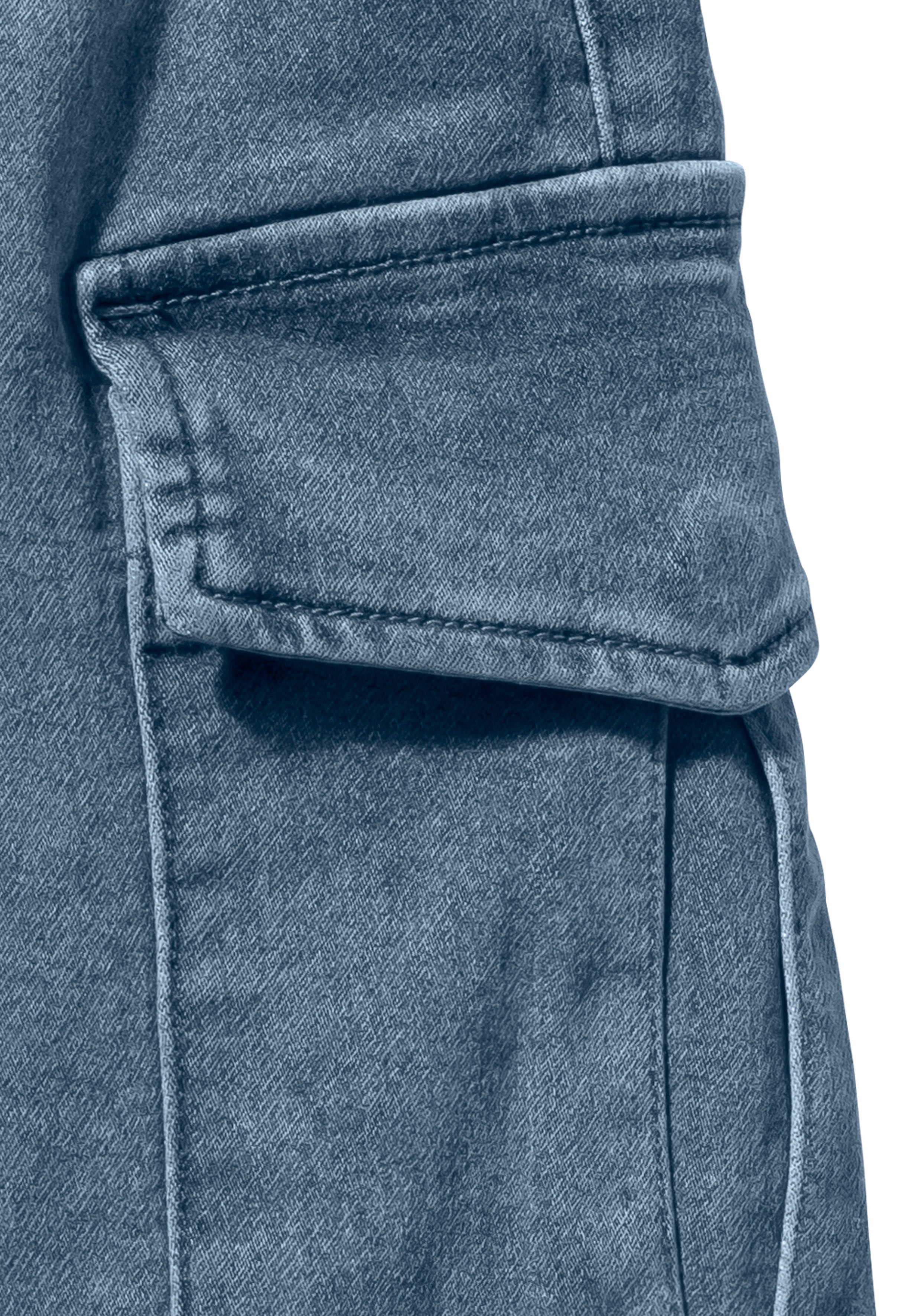 John Devin Joggingbroek met cargozakken, knielang, elastische slip-bermuda