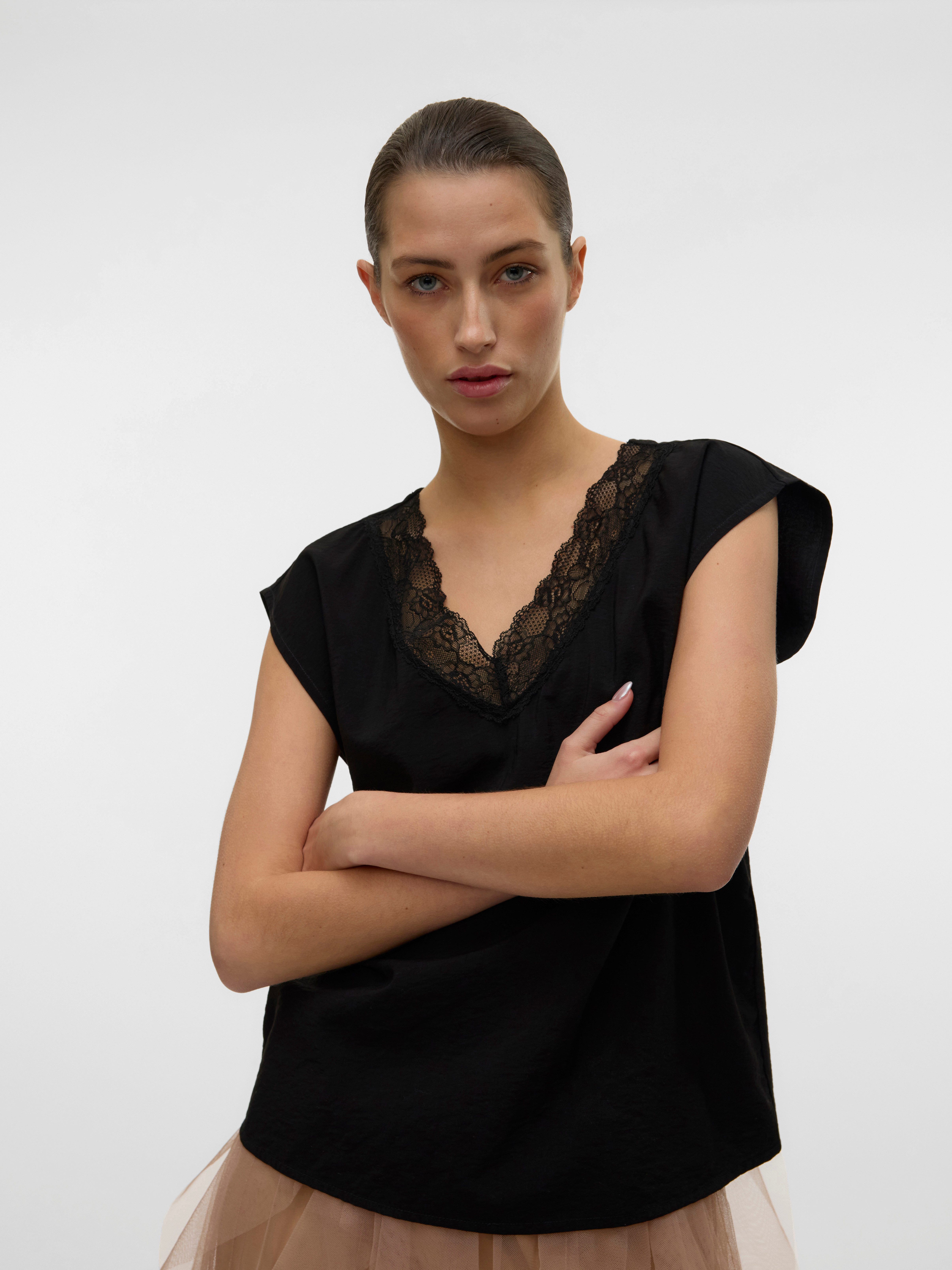 Vero Moda Kanten top VMSAFA SL V-NECK LACE TOP WVN GA NOOS