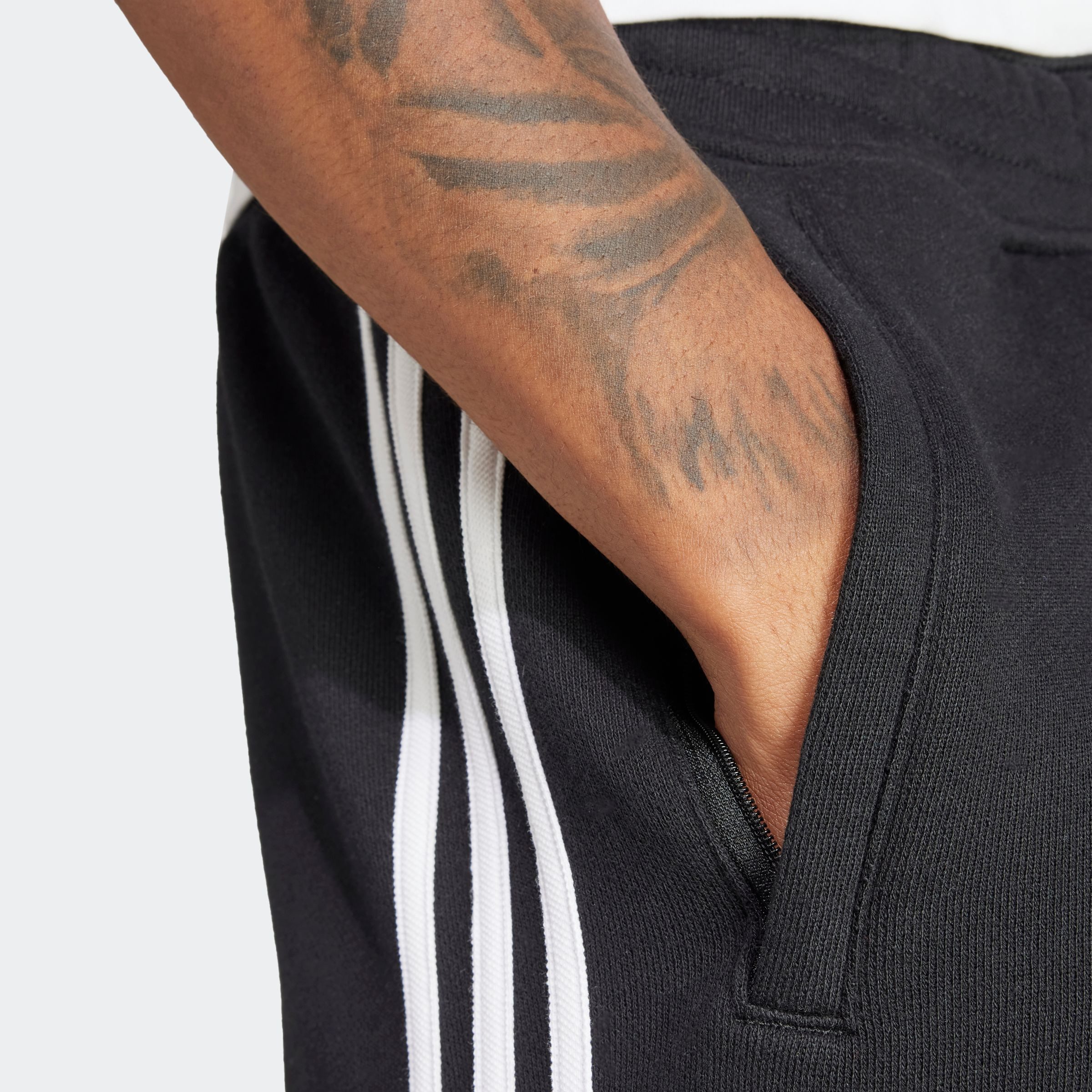 adidas Originals Short 3-STRIPE SHORT Drie-strepen sweat shorts van zacht french terry materiaal (1-delig)