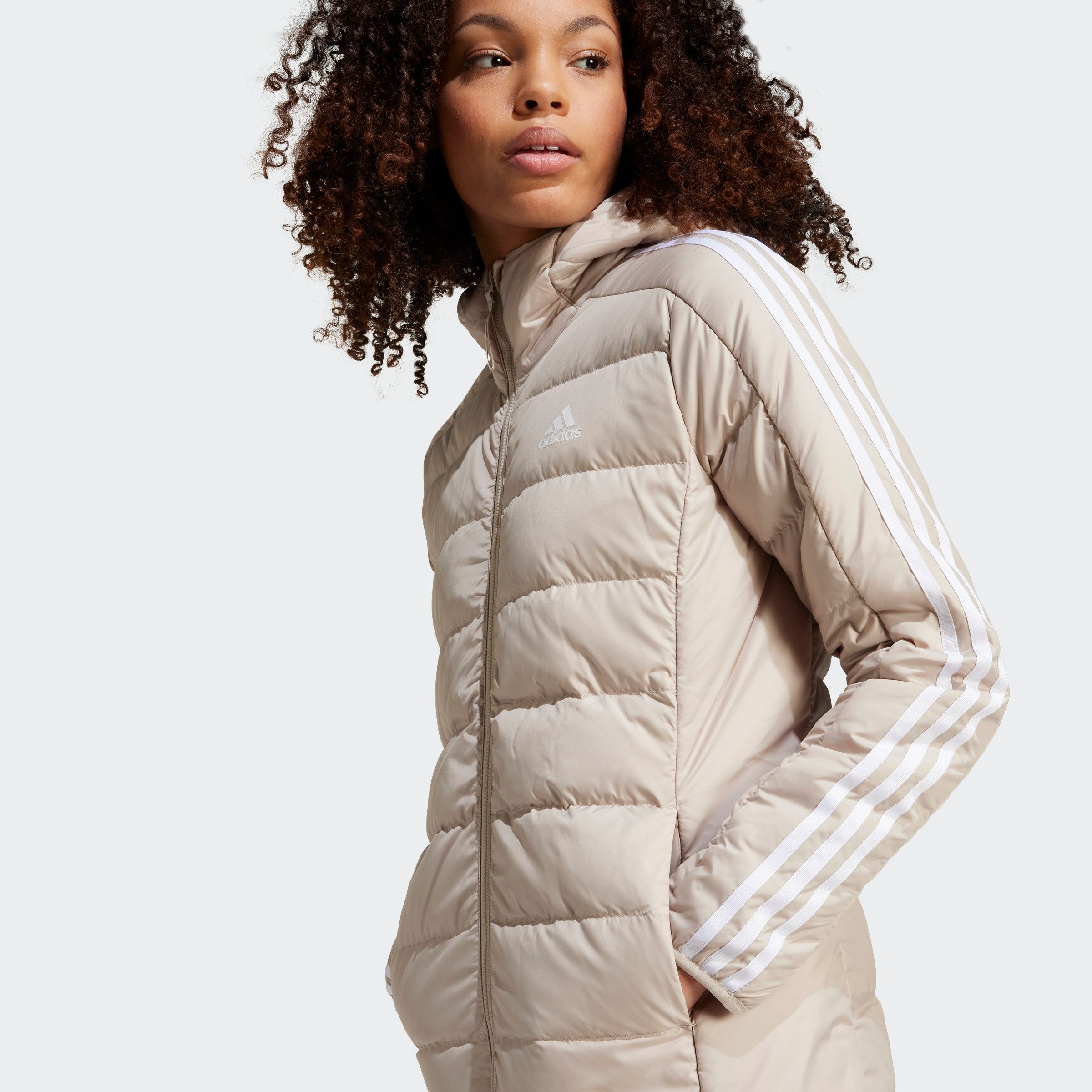 adidas Sportswear Outdoorjack W ESS 3S L D HP
