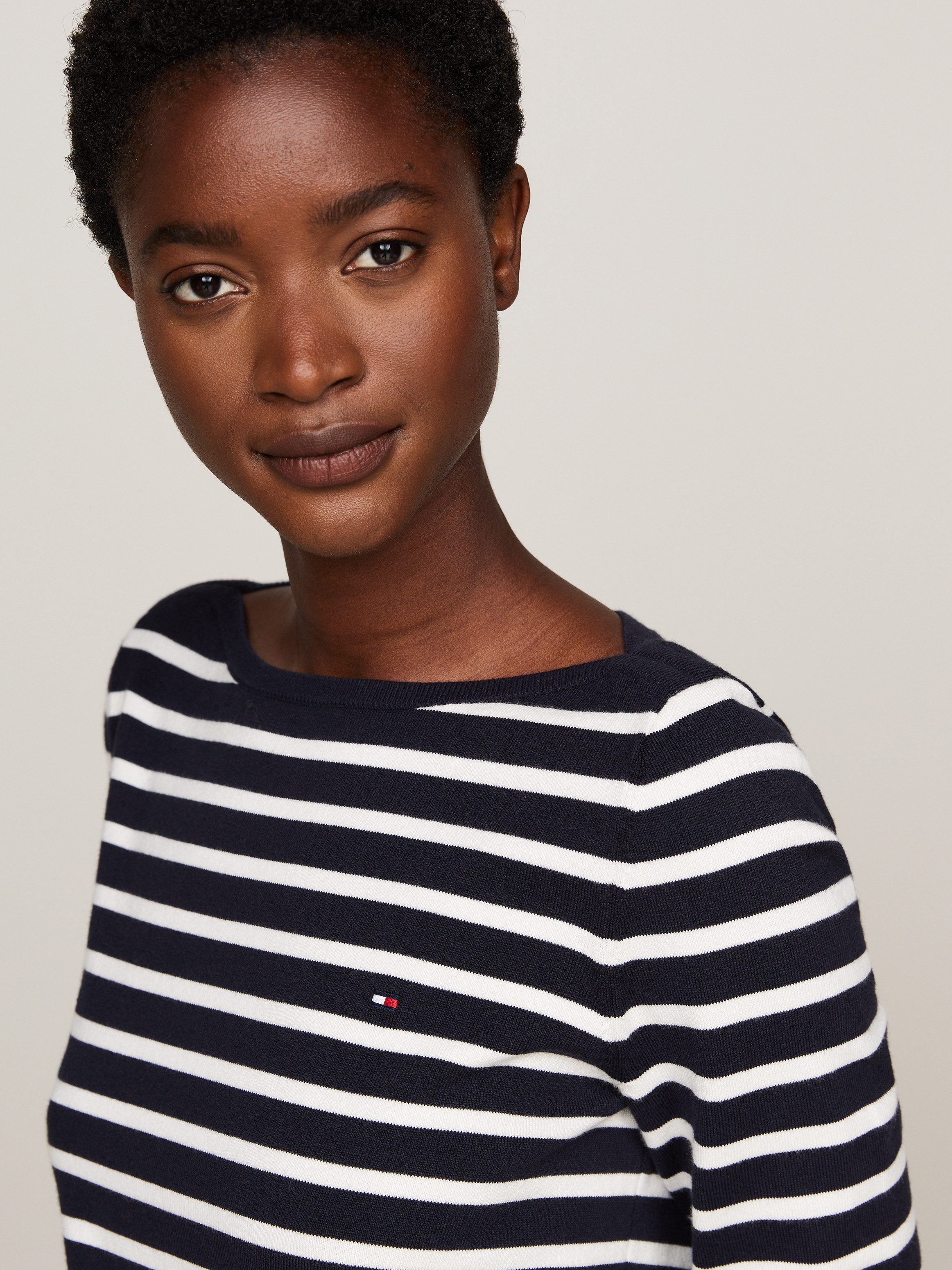Tommy Hilfiger Gebreide trui CO JERSEY STITCH BOAT-NK SWEATER met tommy hilfiger-merklabel op de mouw