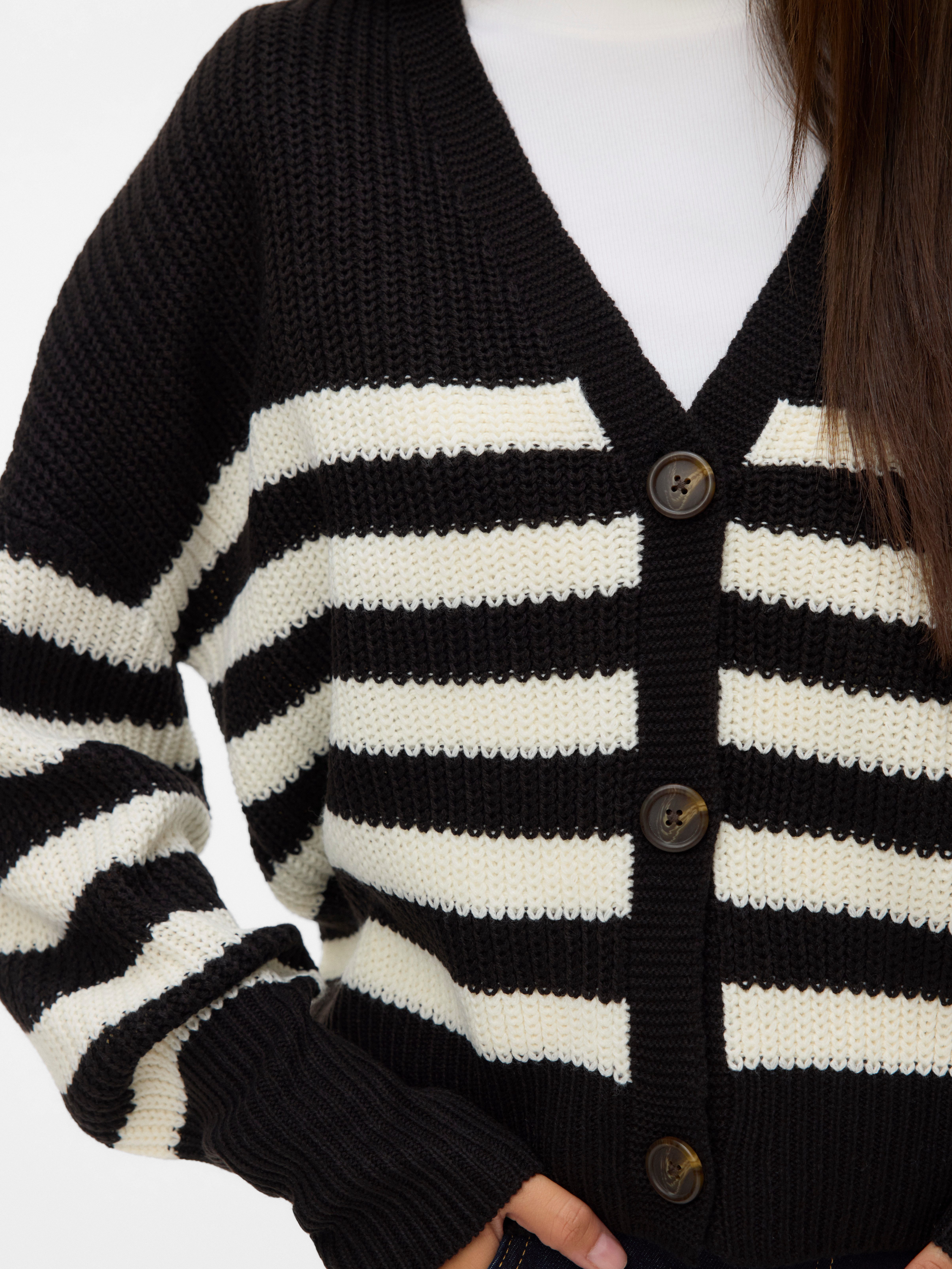 Vero Moda Vest VMLEA LS V-NECK CUFF CARDIGAN NOOS