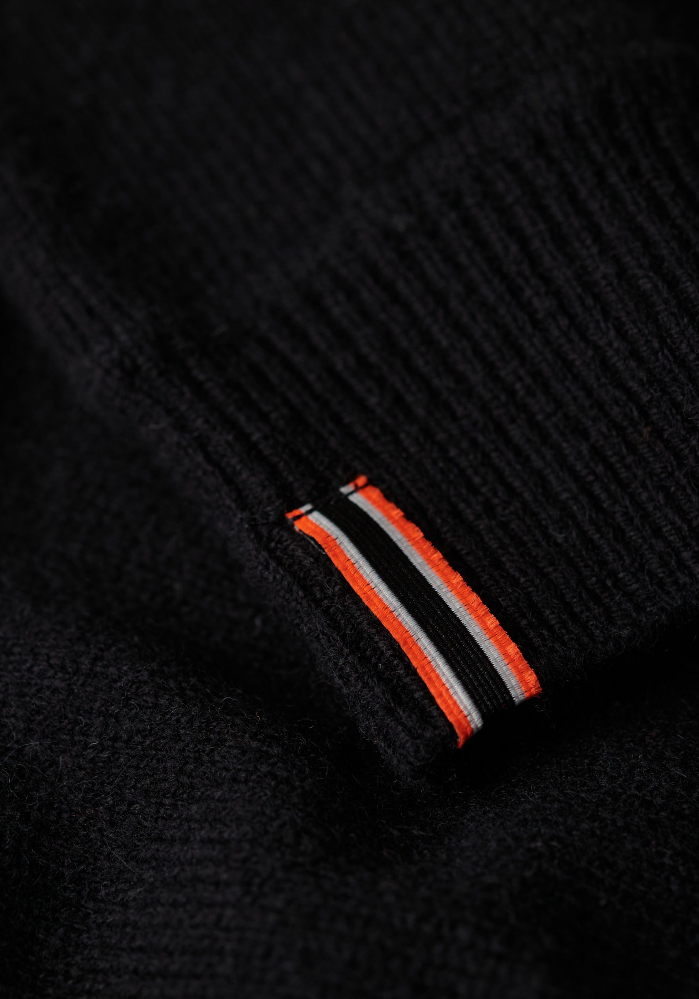 Superdry Trui met ronde hals ESSENTIAL SLIM FIT CREW JUMPER