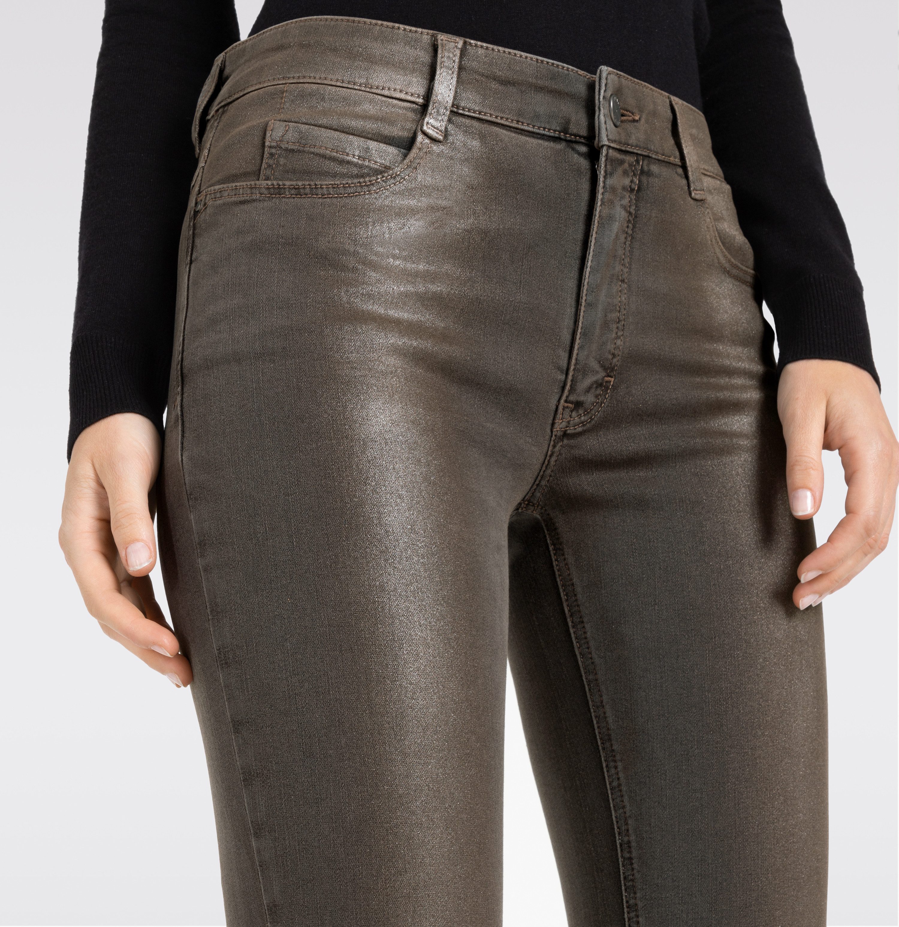 MAC Bootcut jeans Dream-Boot Recht belijnd met iets uitlopende pijpen