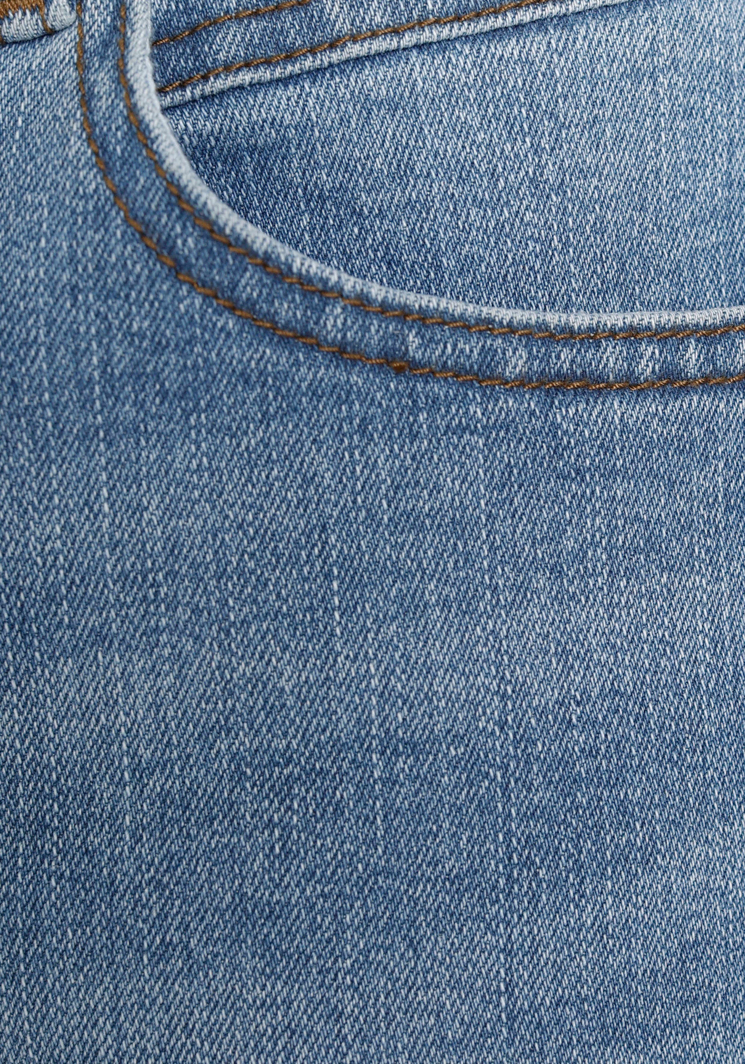 AJC Short in 5-pocketsstijl