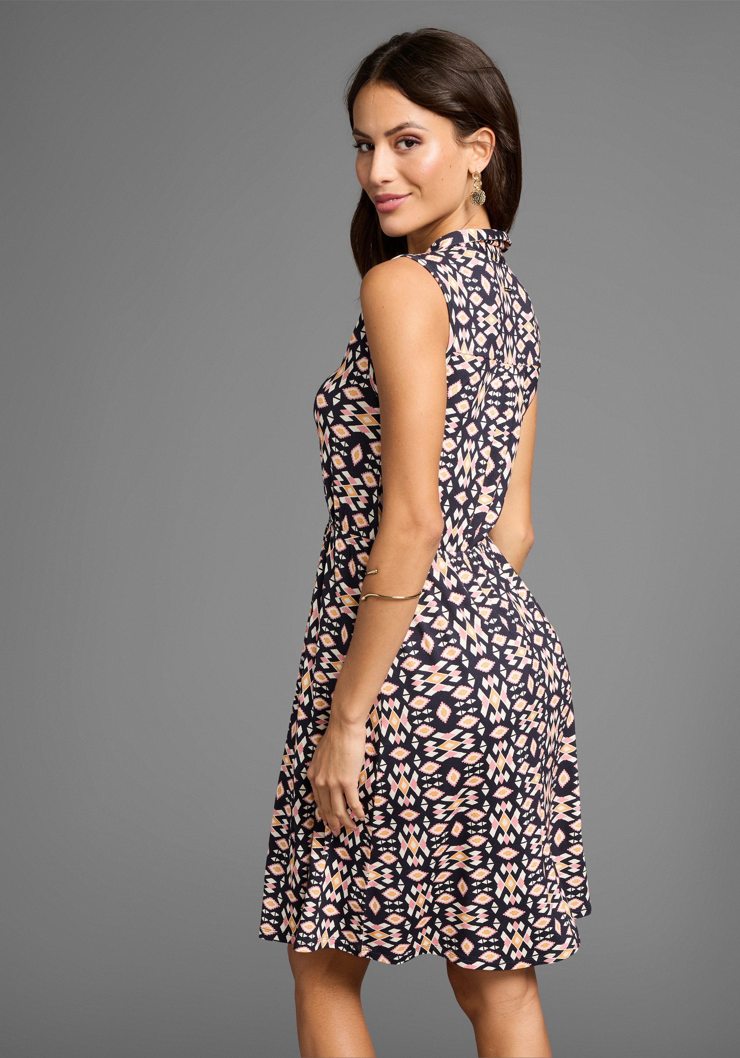 Laura Scott Zomerjurk met klassieke kraag - nieuwe collectie