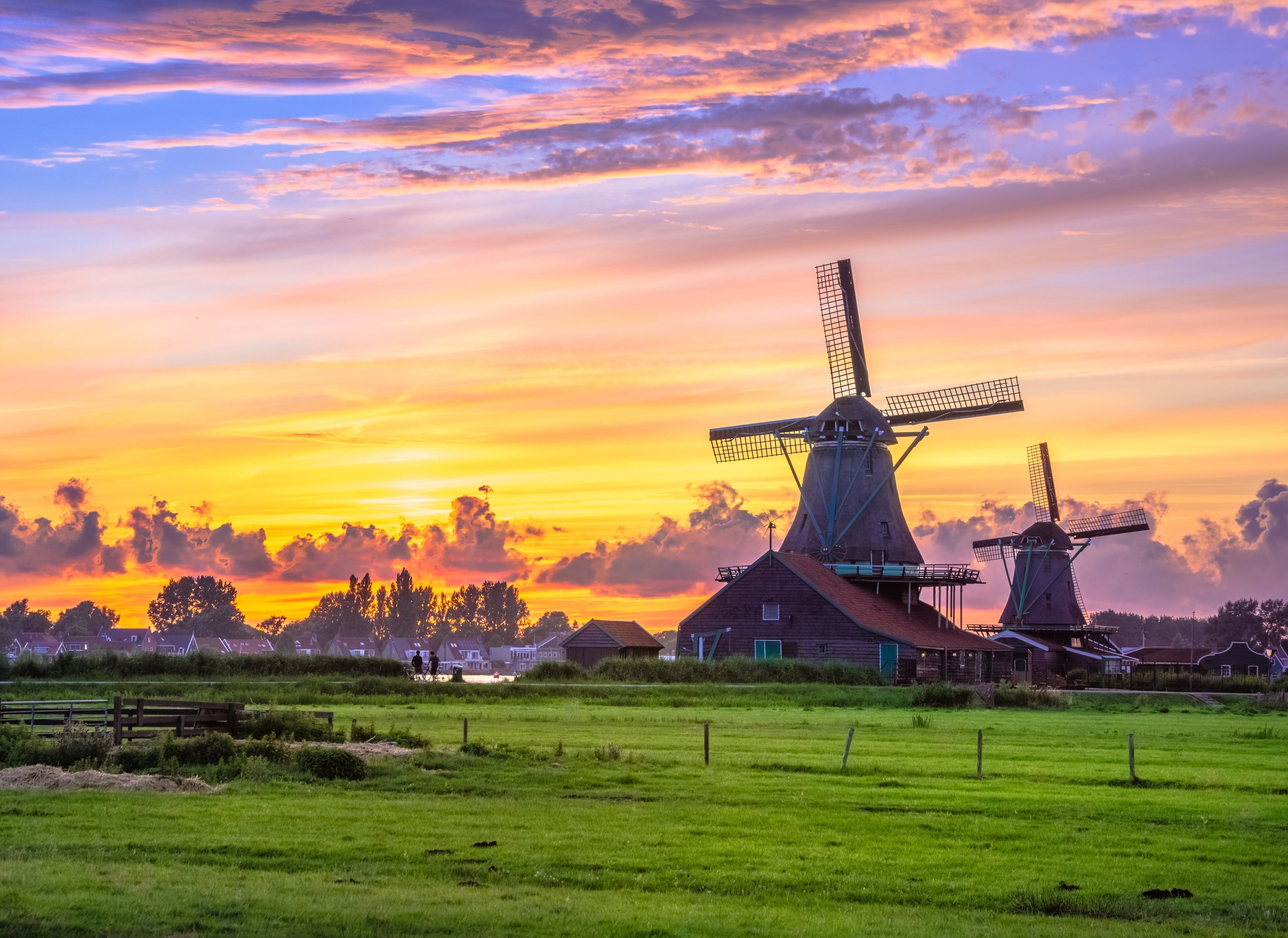 Papermoon Fotobehang Dutch Windmills fotobehang maat 3 m x 2,23 m multicolor