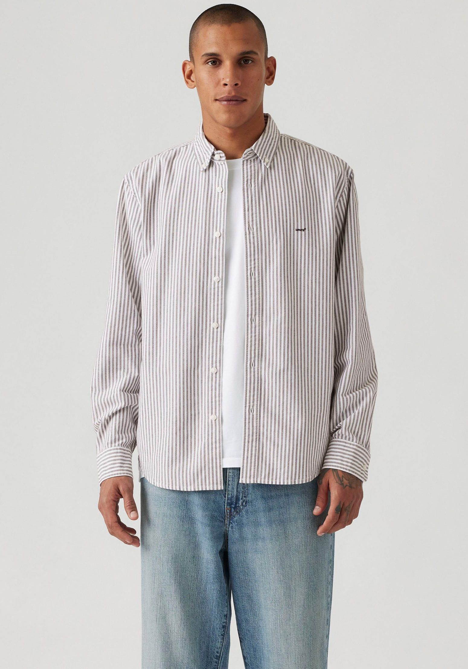 Levi's® Overhemd met lange mouwen AUTHENTIC BUTTON DOWN met ton-in-ton logo-borduursel op de borst
