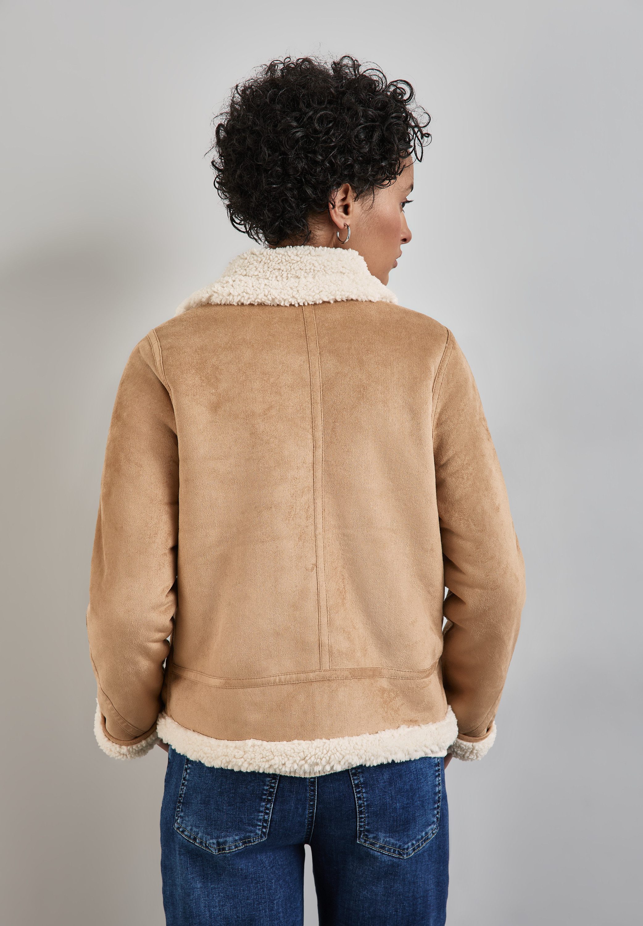 STREET ONE Kort jack in velourslook en met teddy stof