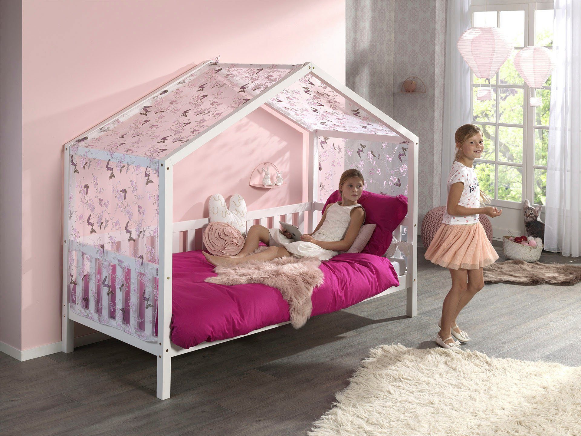 Vipack Huisbed Dallas, met dakconstructie, massief dennenhout, stevig gebouwd