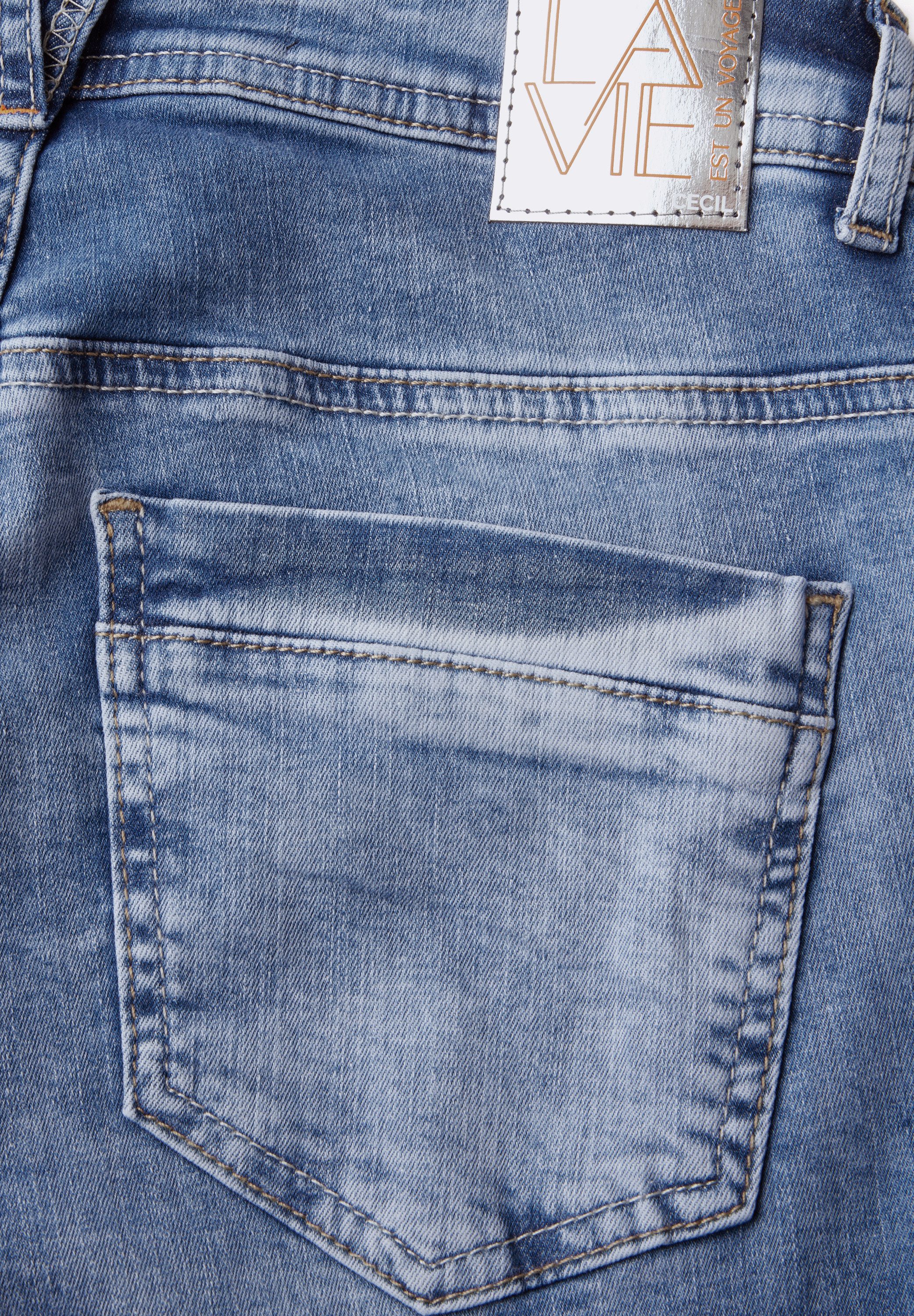 Cecil Regular fit jeans Stijl Scarlett in lichtblauwe wassing