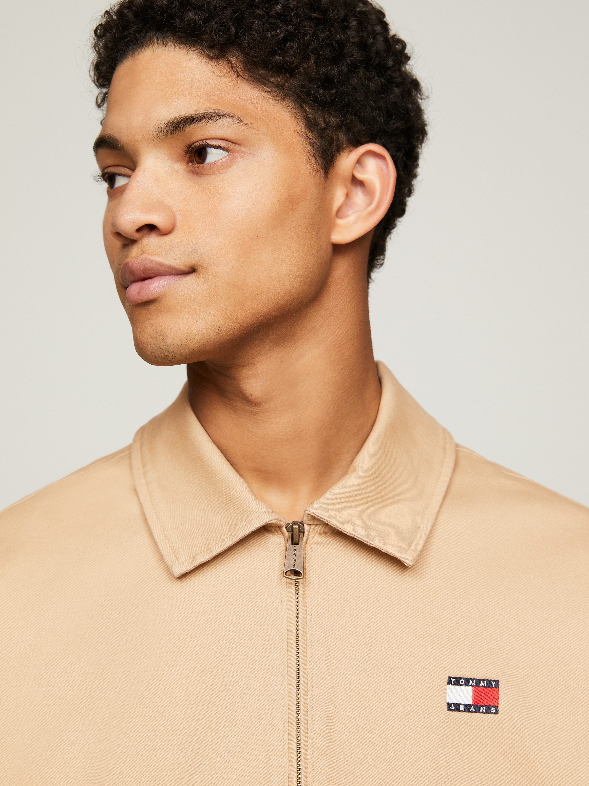TOMMY JEANS Kort jack TJM REG COTTON JACKET EXT
