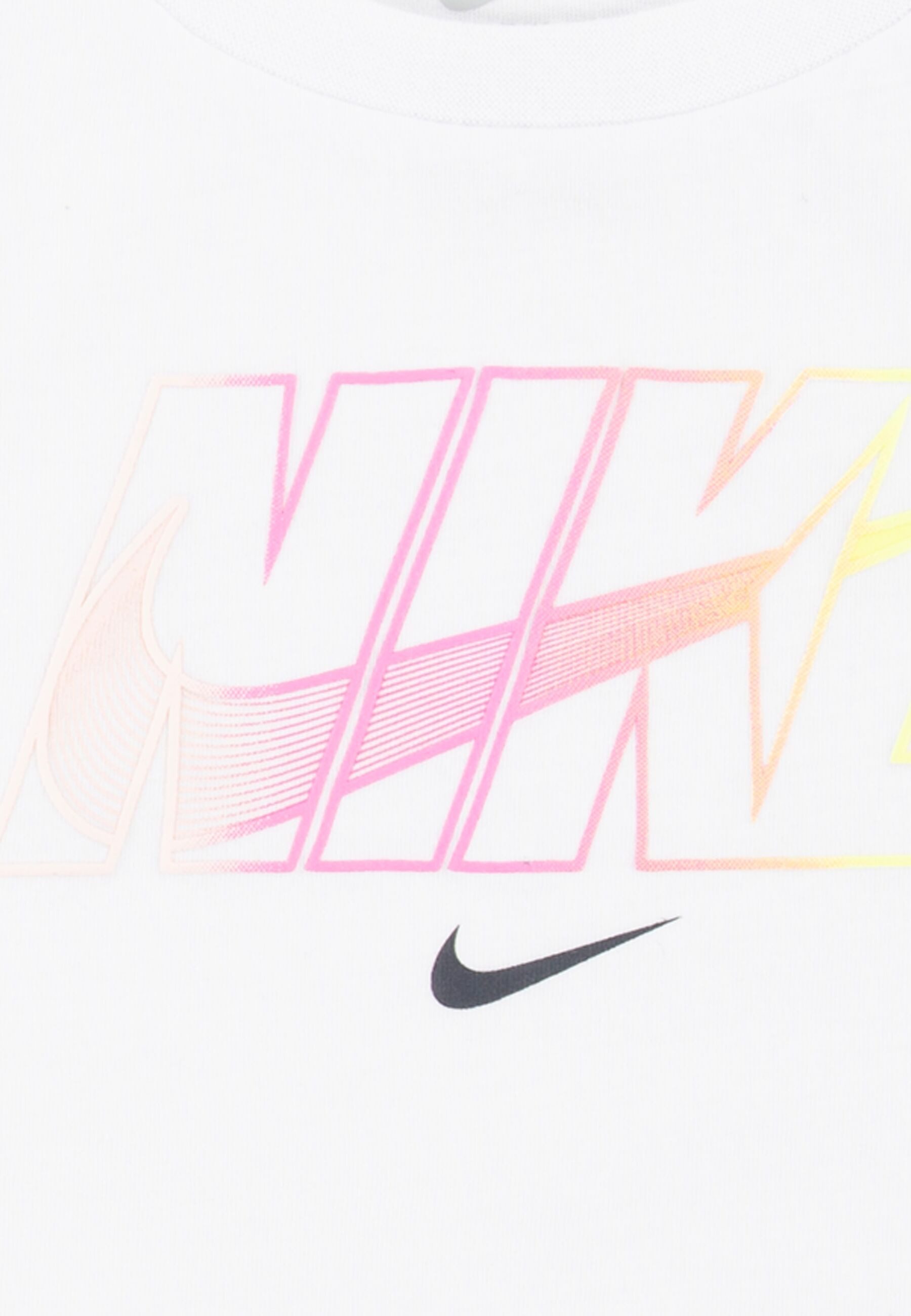 Nike Sportswear T-shirt short