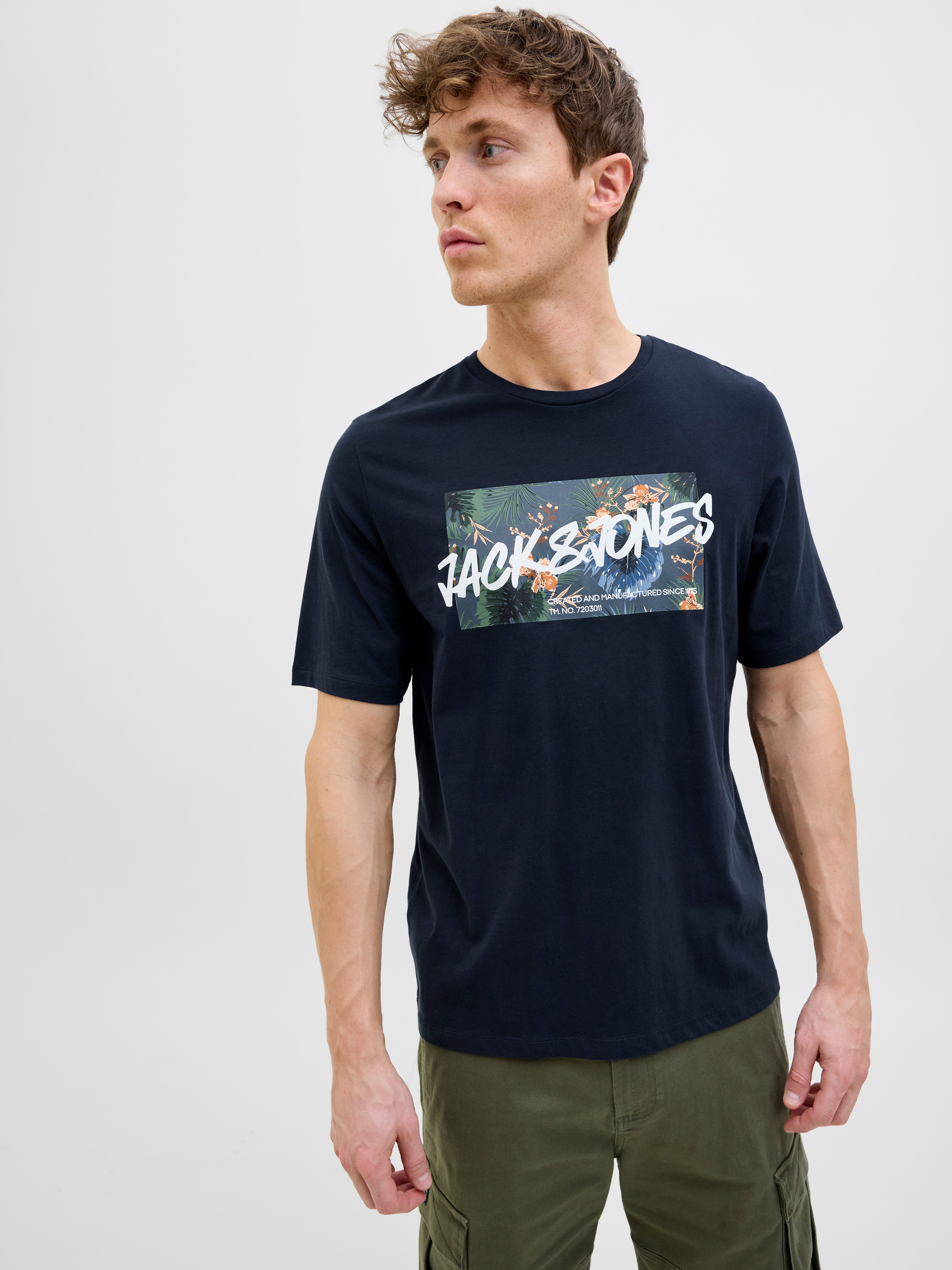Jack & Jones Shirt met print JJHAWAII SHAPE TEE SS CREW NECK