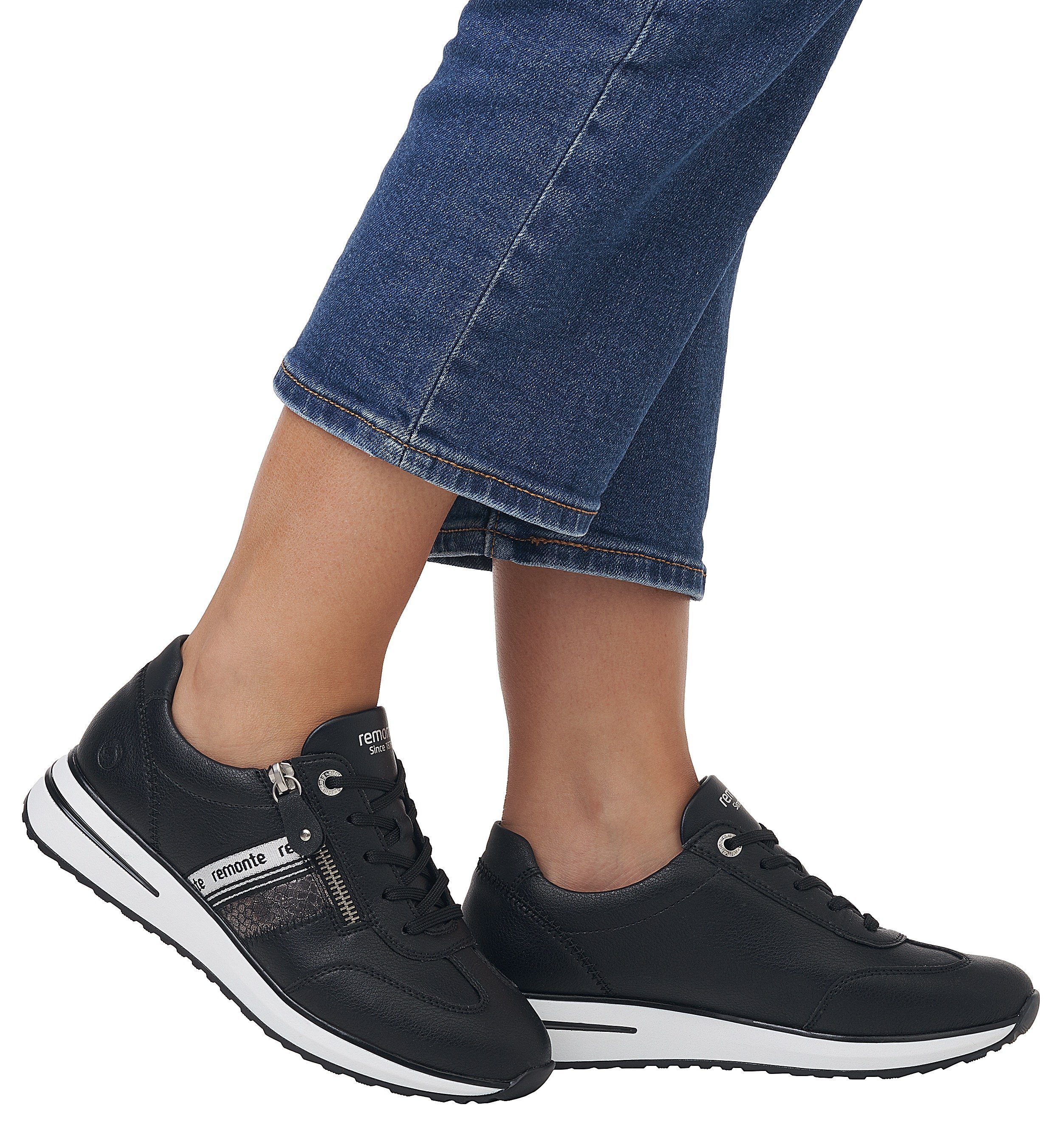 Remonte Sneakers met sleehak met zijrits, vrijetijdsschoen, lage schoen, veterschoen