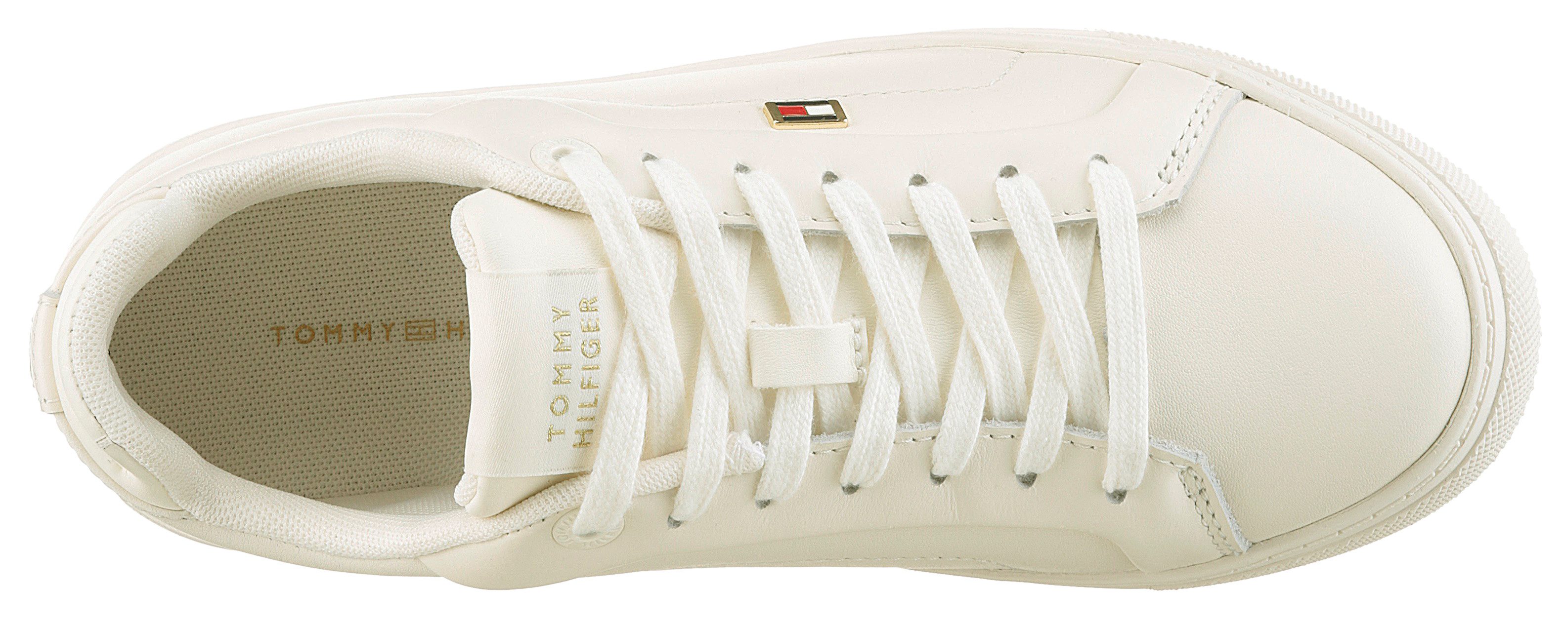 Tommy Hilfiger Plateausneakers WOMENS ICON COURT SNEAKER FLAG vrijetijdsschoen, veterschoen, lage schoen met gevoerde schacht