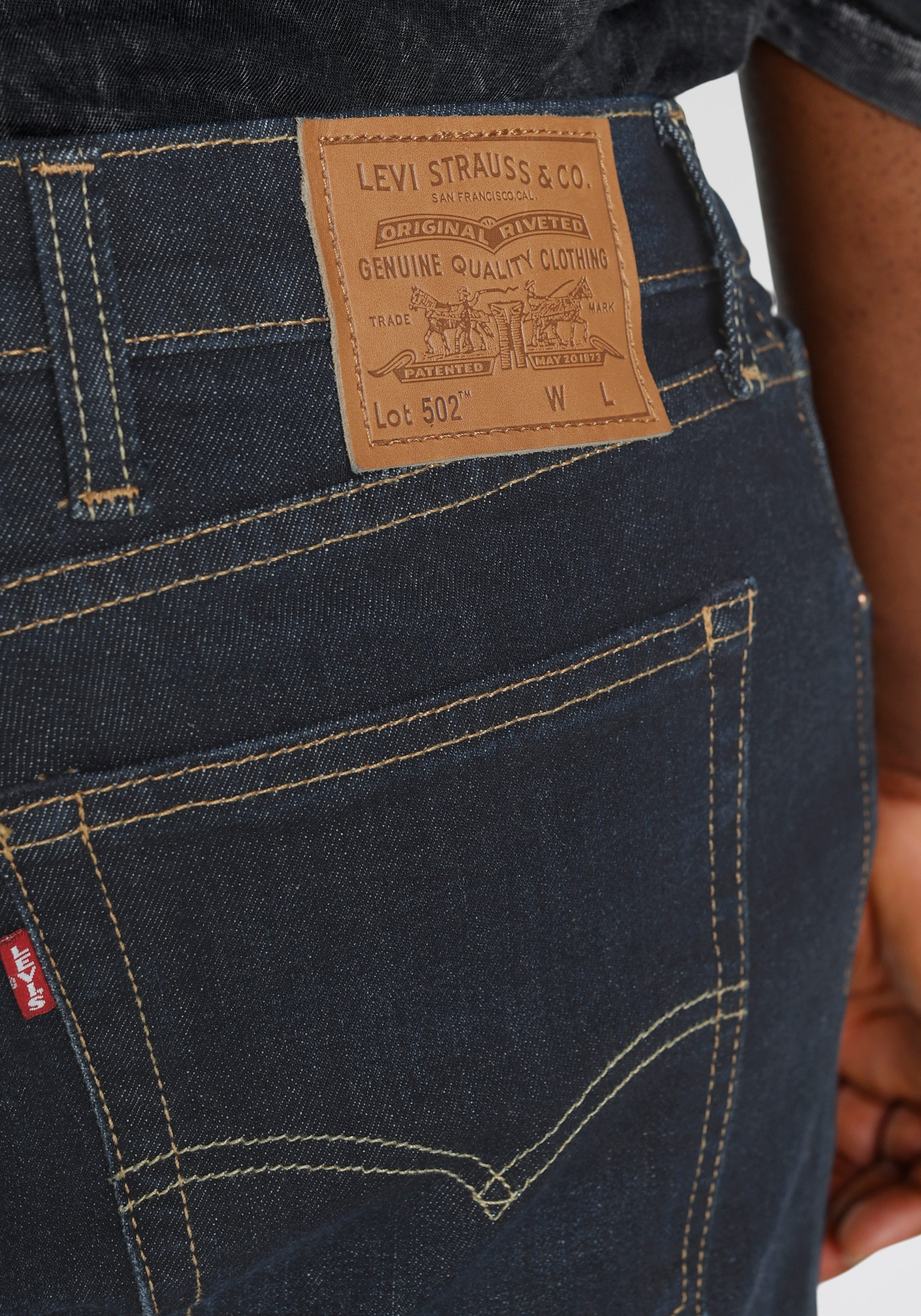 Levi's® Plus Tapered jeans 502 TAPER B&T