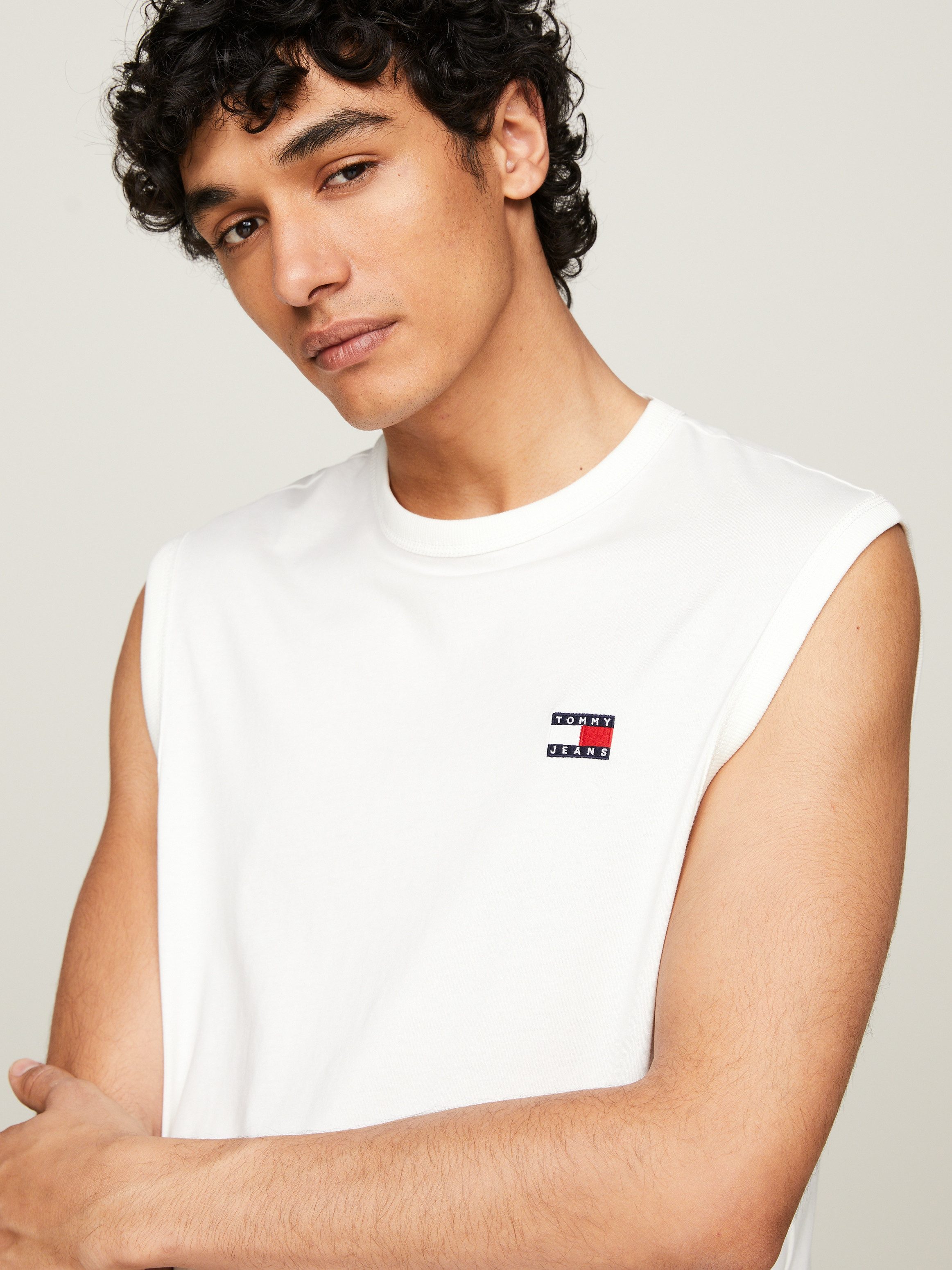 TOMMY JEANS Shirt met ronde hals TJM REG BADGE TANK TOP EXT