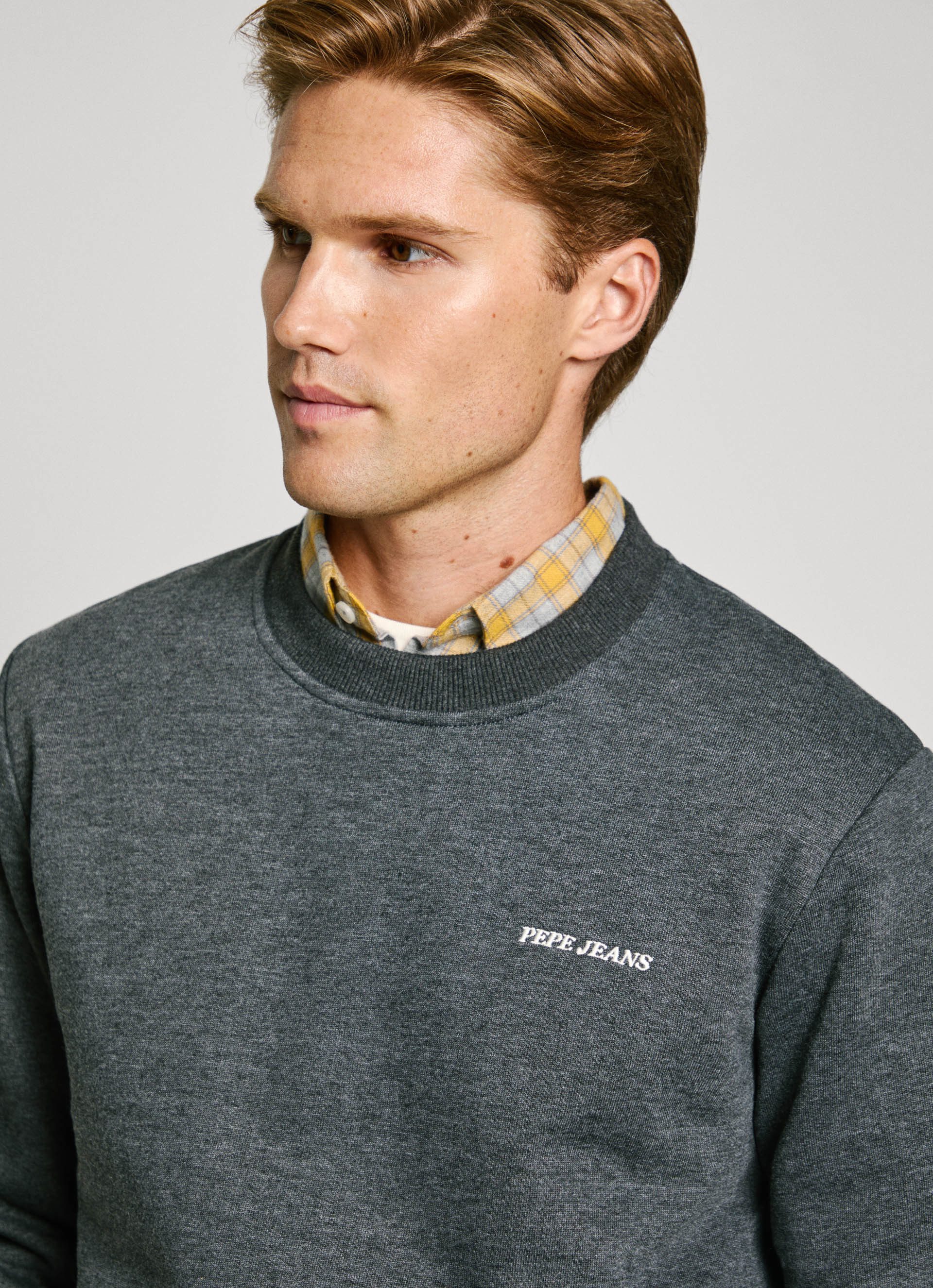 Pepe Jeans Sweatshirt DAMIAN CREW met tekstdetail op de rug