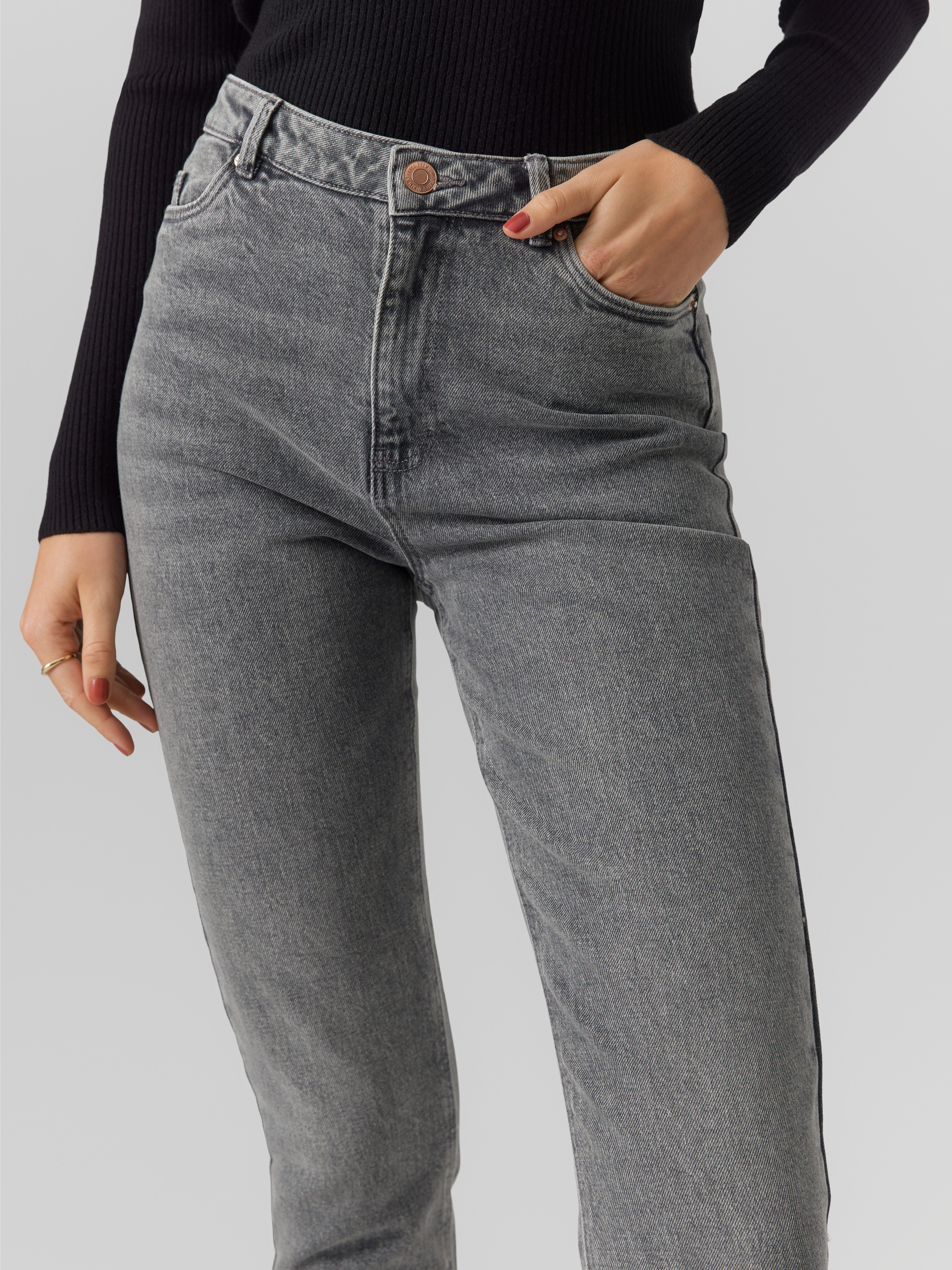 Vero Moda Mom jeans VMLINDA HR MOM JEANS GU214 GA NOOS