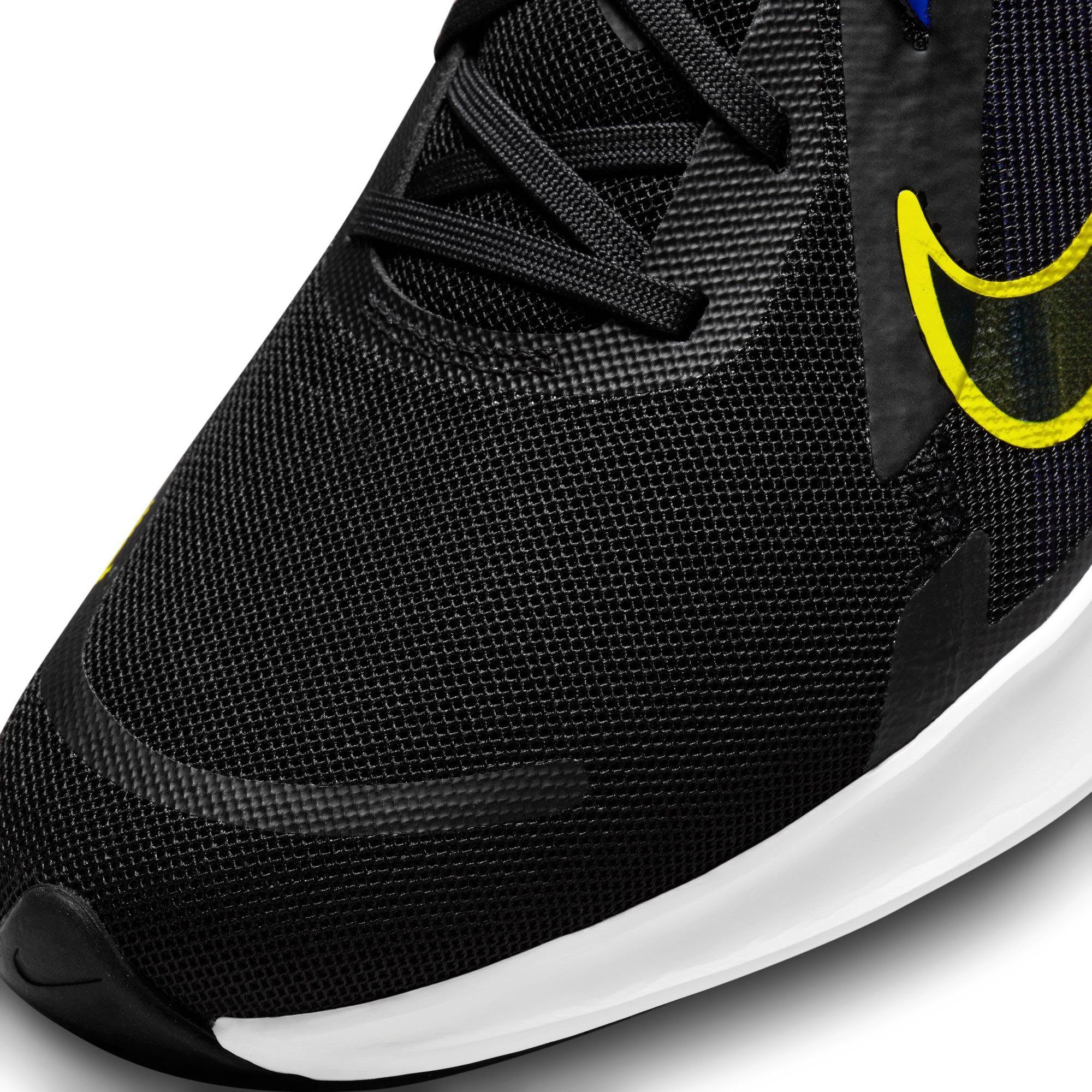 Nike Runningschoenen QUEST 5