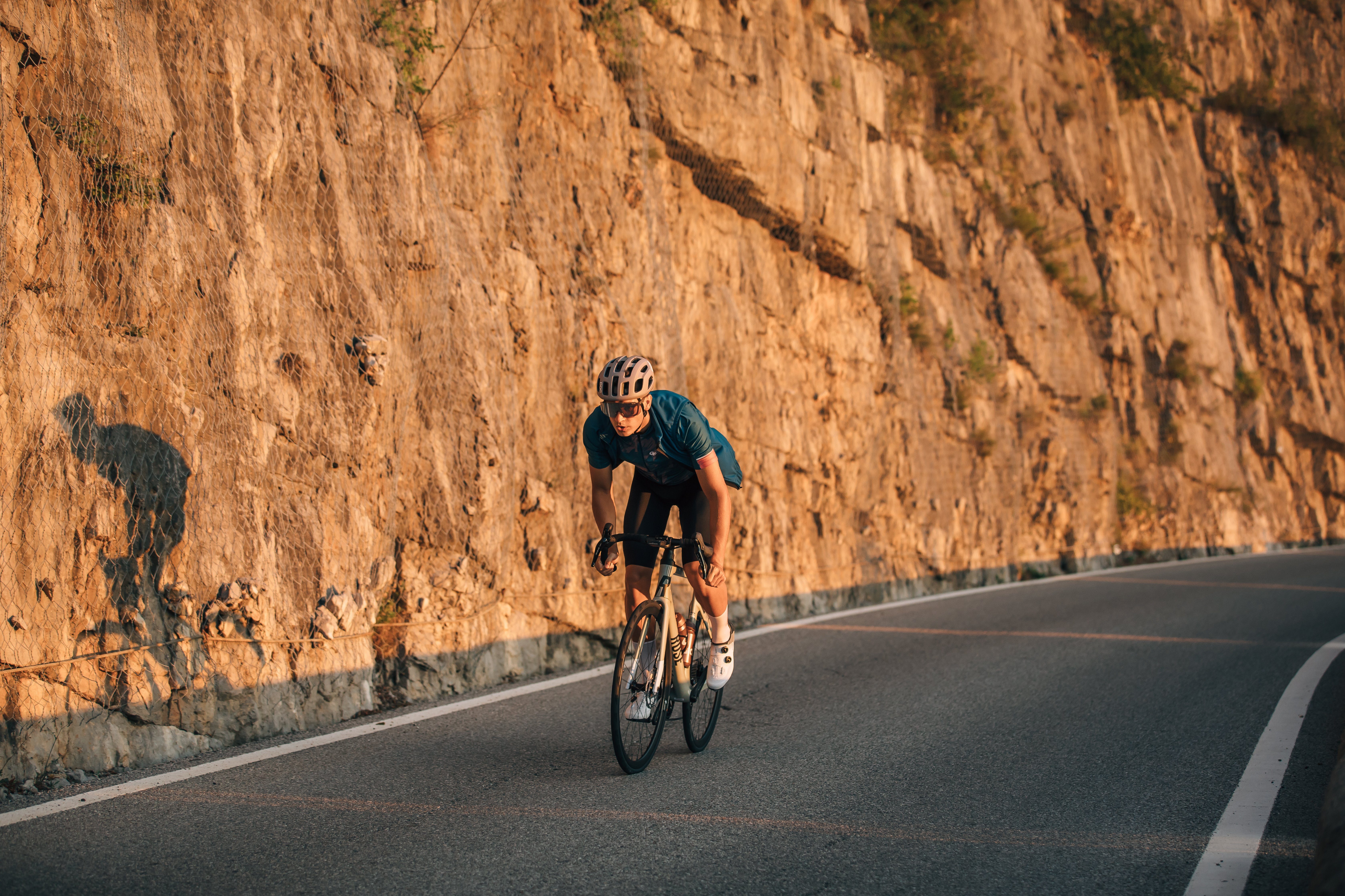 Gonso Functionele bodywarmer Road Vest Therm M Heren vest met rugzak, ademend fietsvest, tight fit