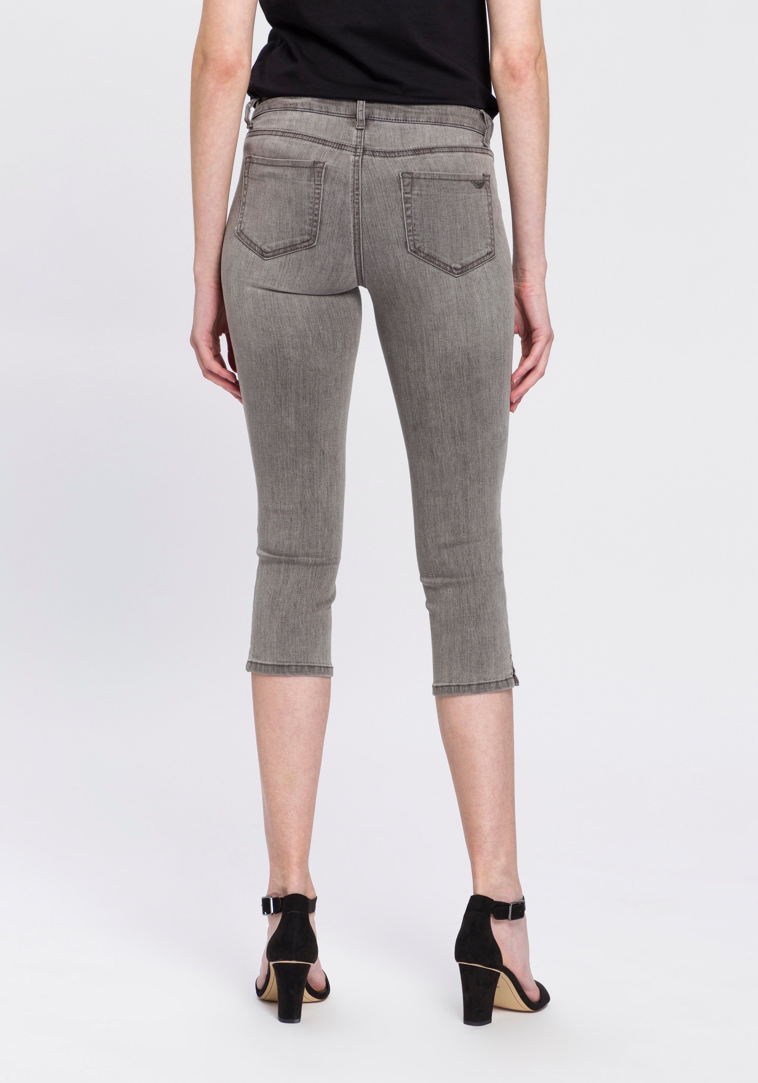 Arizona Capri jeans Ultra Stretch extra-strakke snit, modieuze beenafsluiting met split