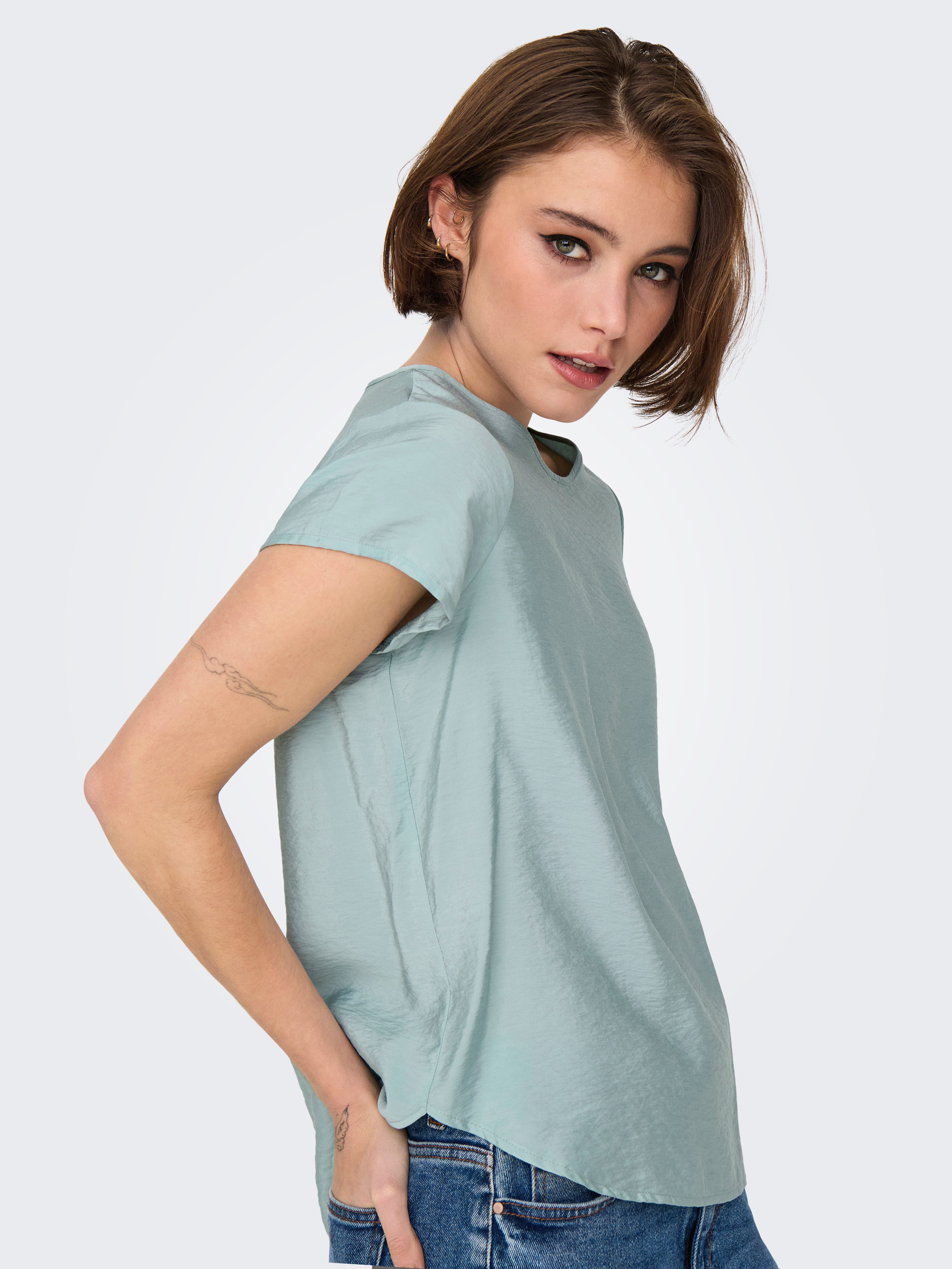 Only Shirt ONLAYA LIFE S/S O-NECK TOP NOOS PTM